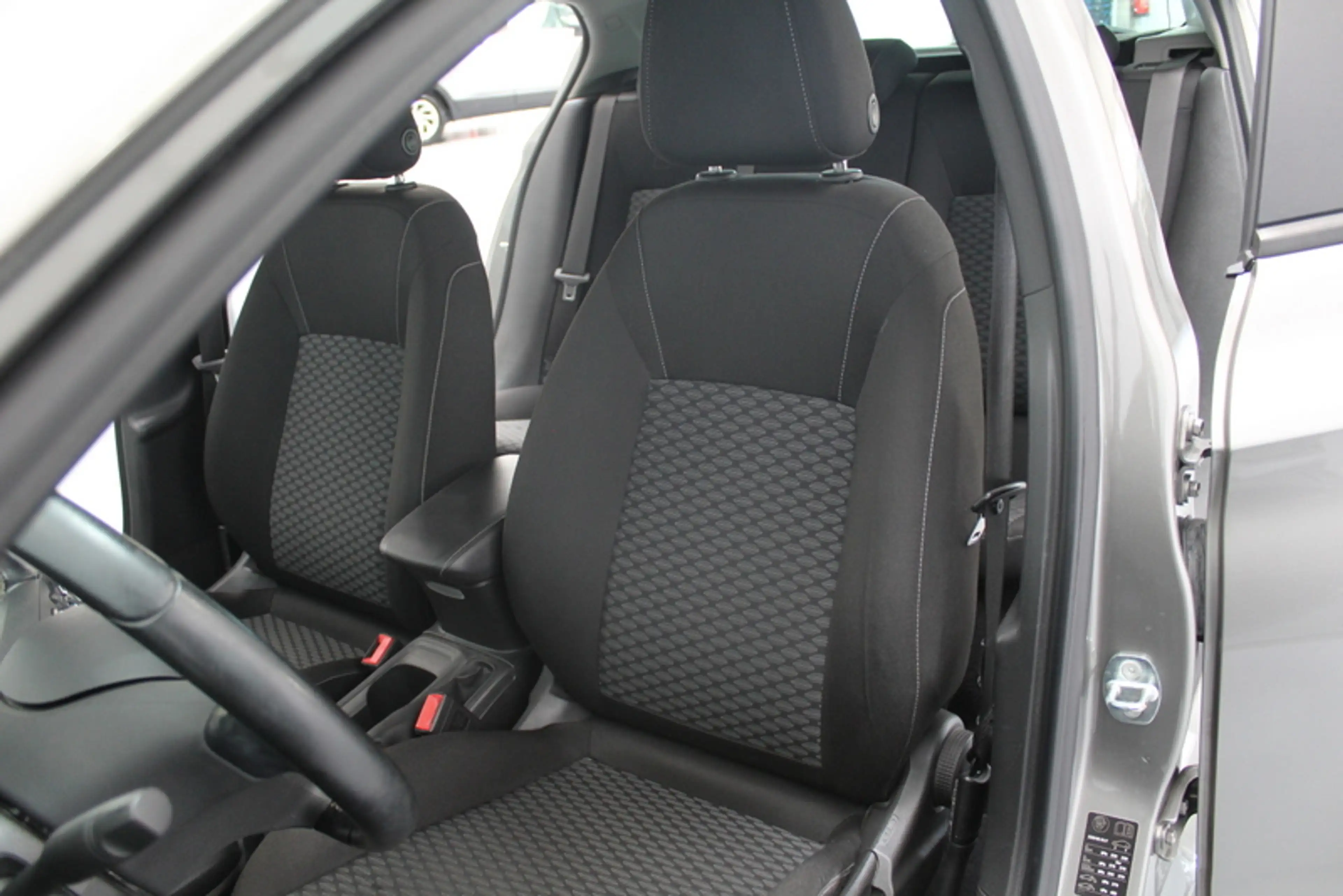 Opel Astra 1.0 Business+ 105PK, RIJKLAAR | CAMERA | AFNEEMBAR — photo 15