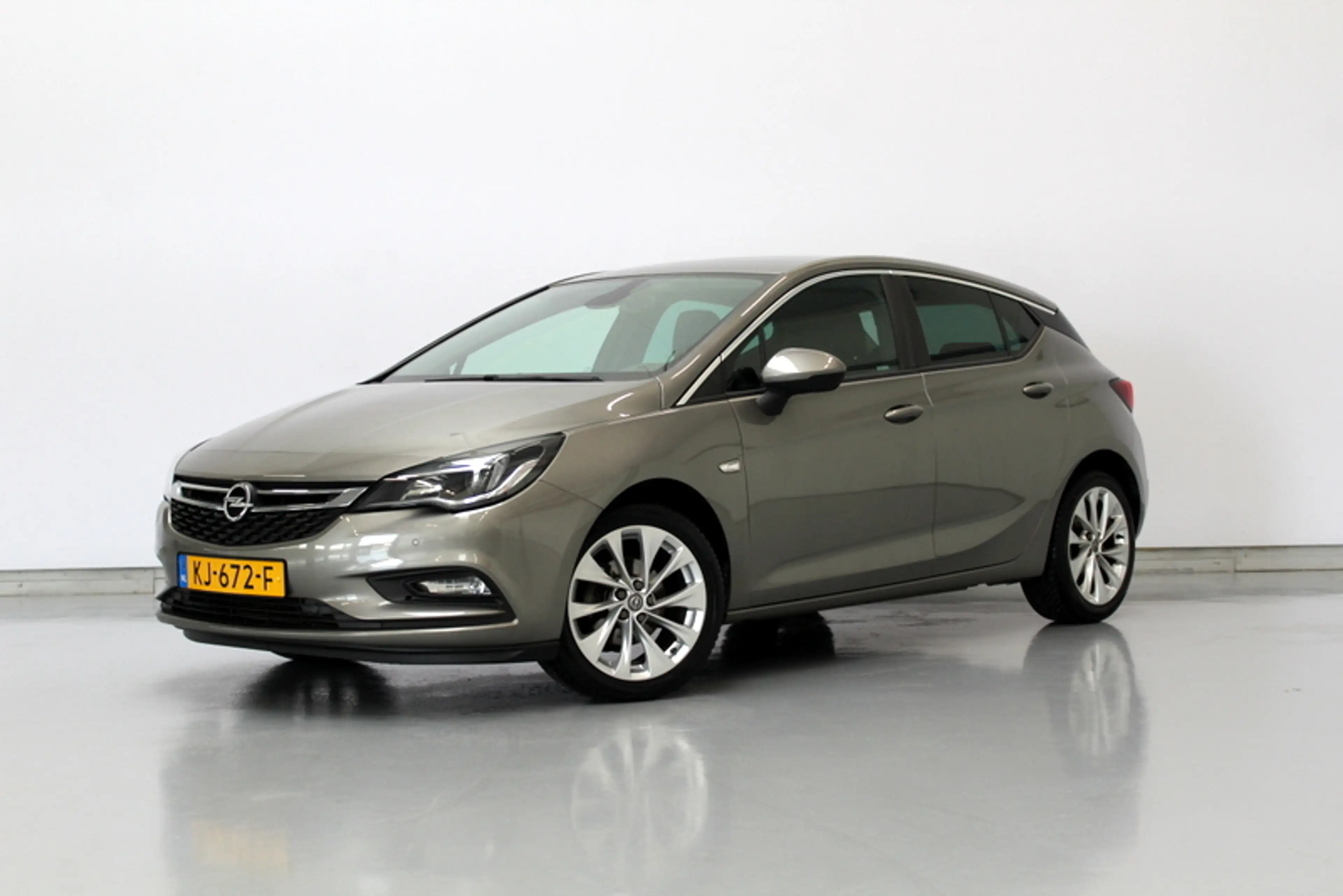 Opel Astra 1.0 Business+ 105PK, RIJKLAAR | CAMERA | AFNEEMBAR — photo 3