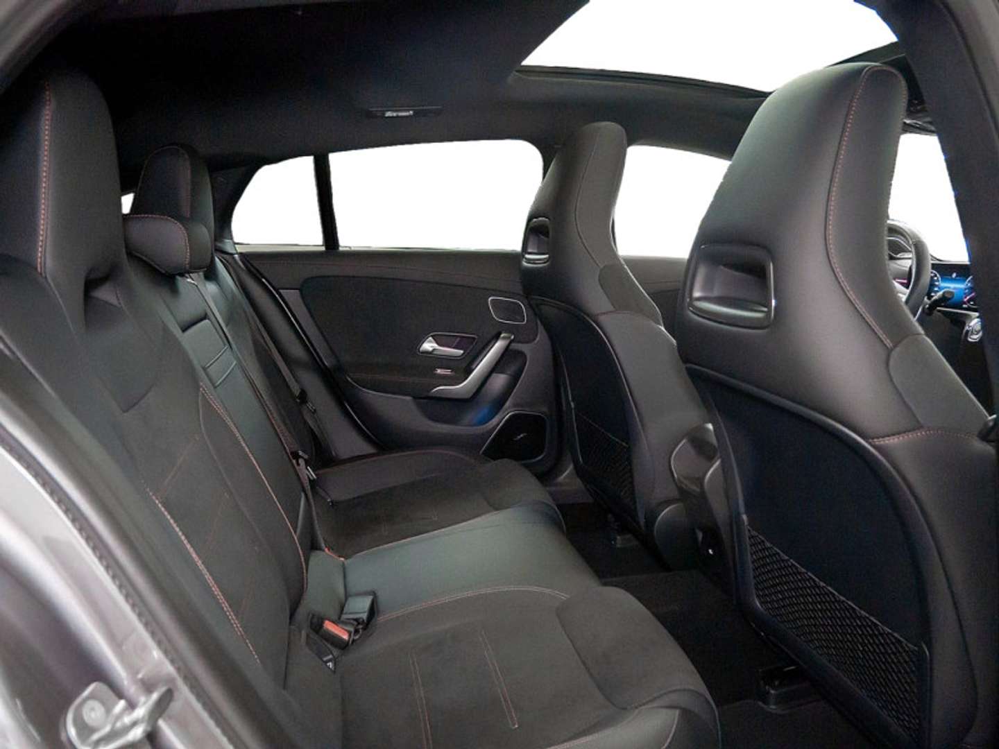 Mercedes CLA Shooting Break 180 Night Edition -  - Joinsteer - #4