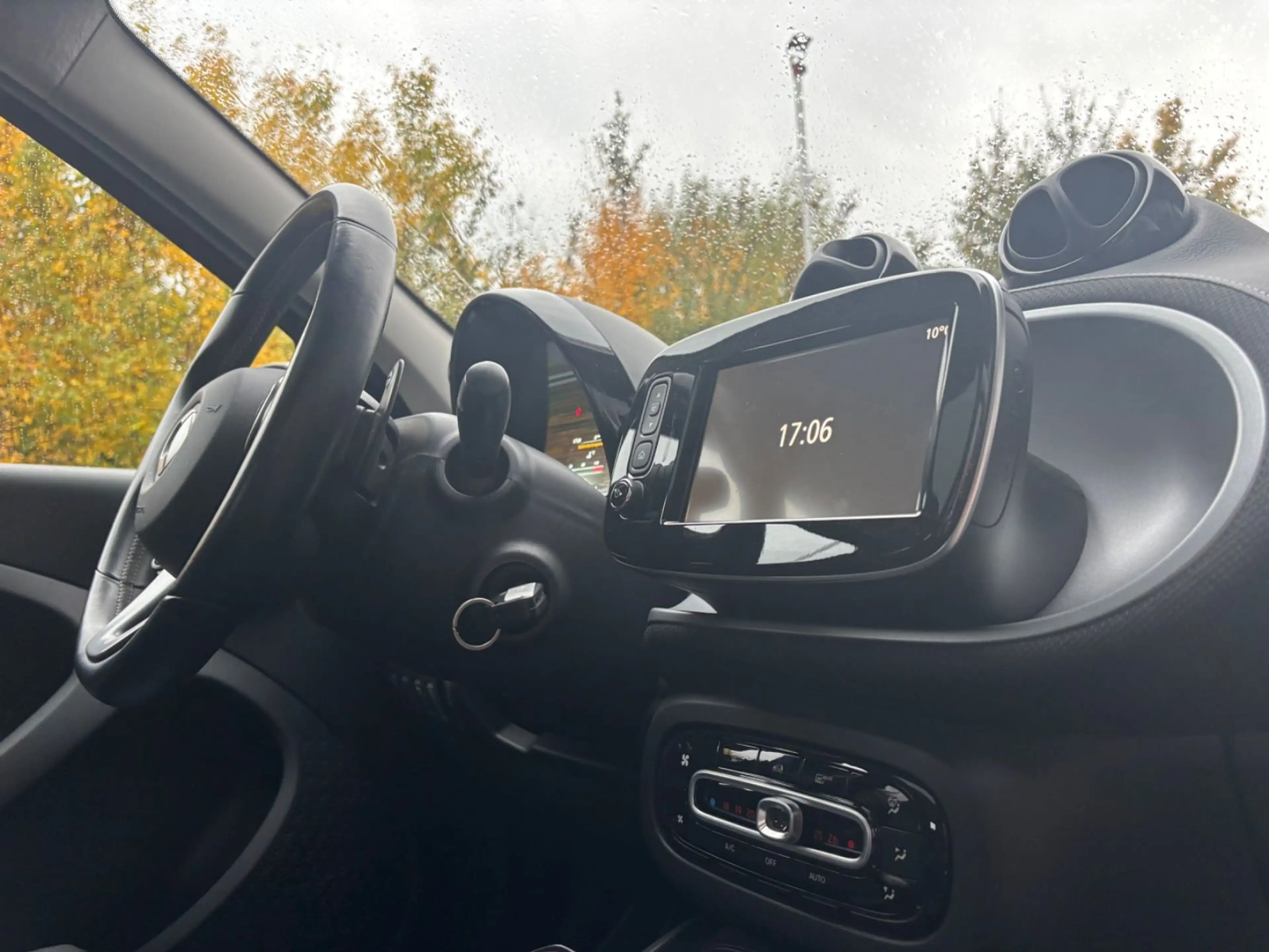 smart forFour Brabus JBL Leder Pano — photo 9