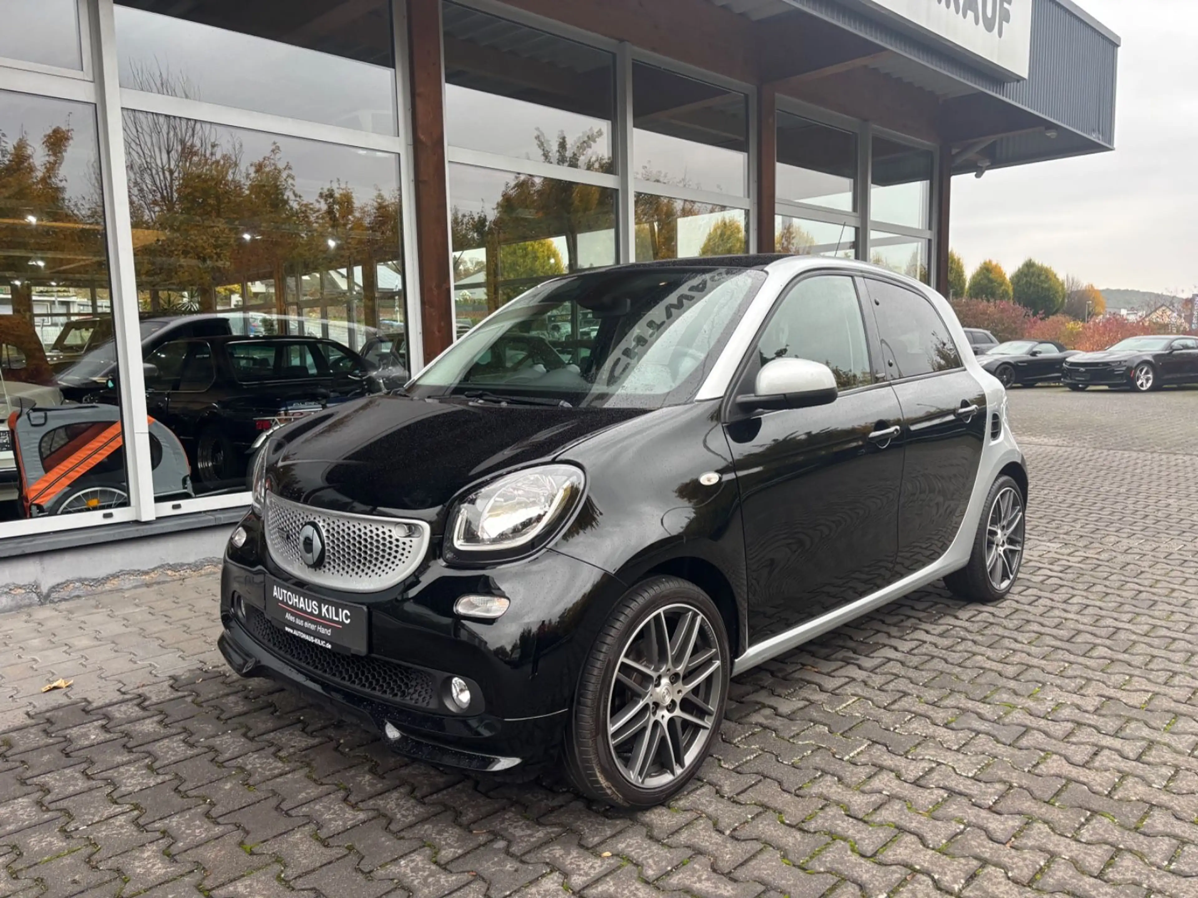 smart forFour Brabus JBL Leder Pano — photo 3
