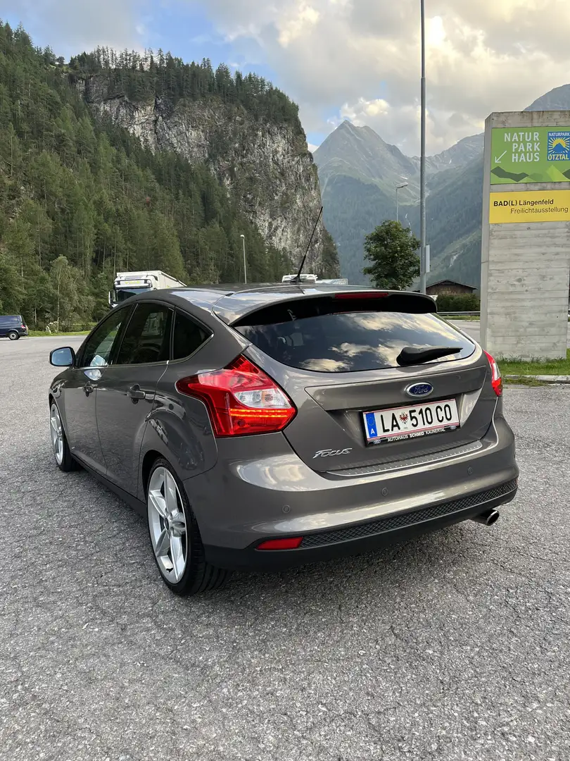 Ford Focus Titanium 1,6 EcoBoost - 1