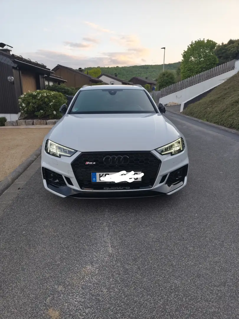 Audi RS4 Avant quattro tiptronic - 1