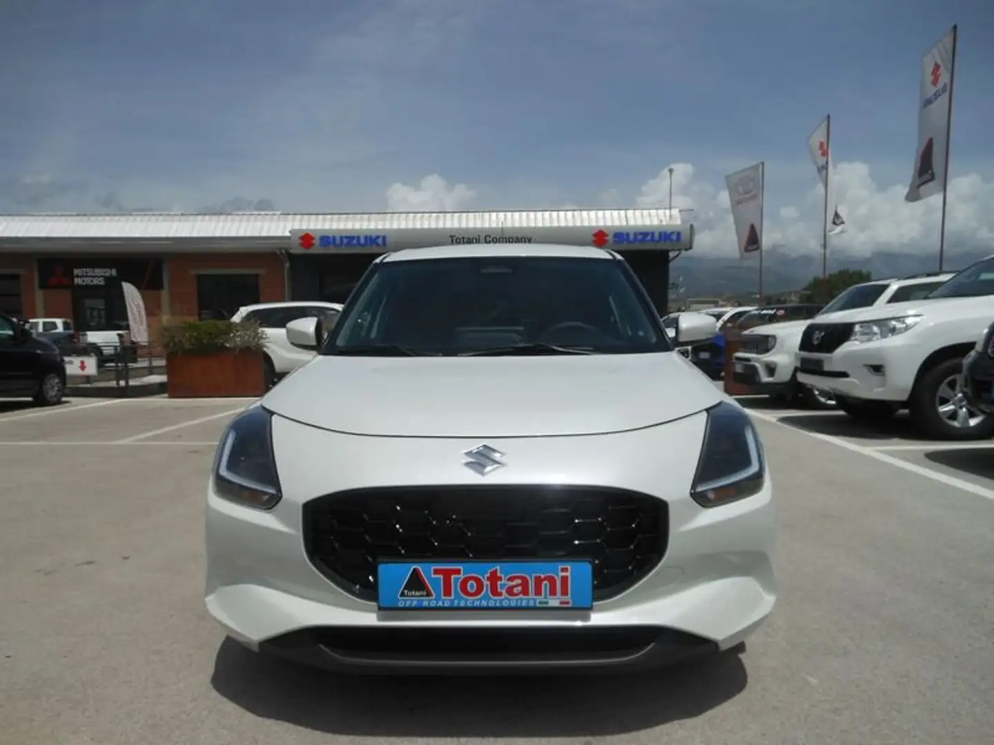 Suzuki Swift 1.2 Hybrid CVT Top Weiß - 2
