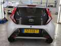 Toyota Aygo 1.0 VVT-i 72pk x-first | Achteruitrijcamera | Appl Grijs - thumbnail 16