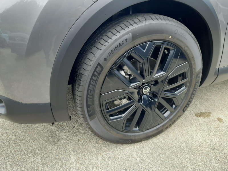 Citroen C4 1.2 Hybrid 145pk Collection | Navigatie | Achterui — photo 9