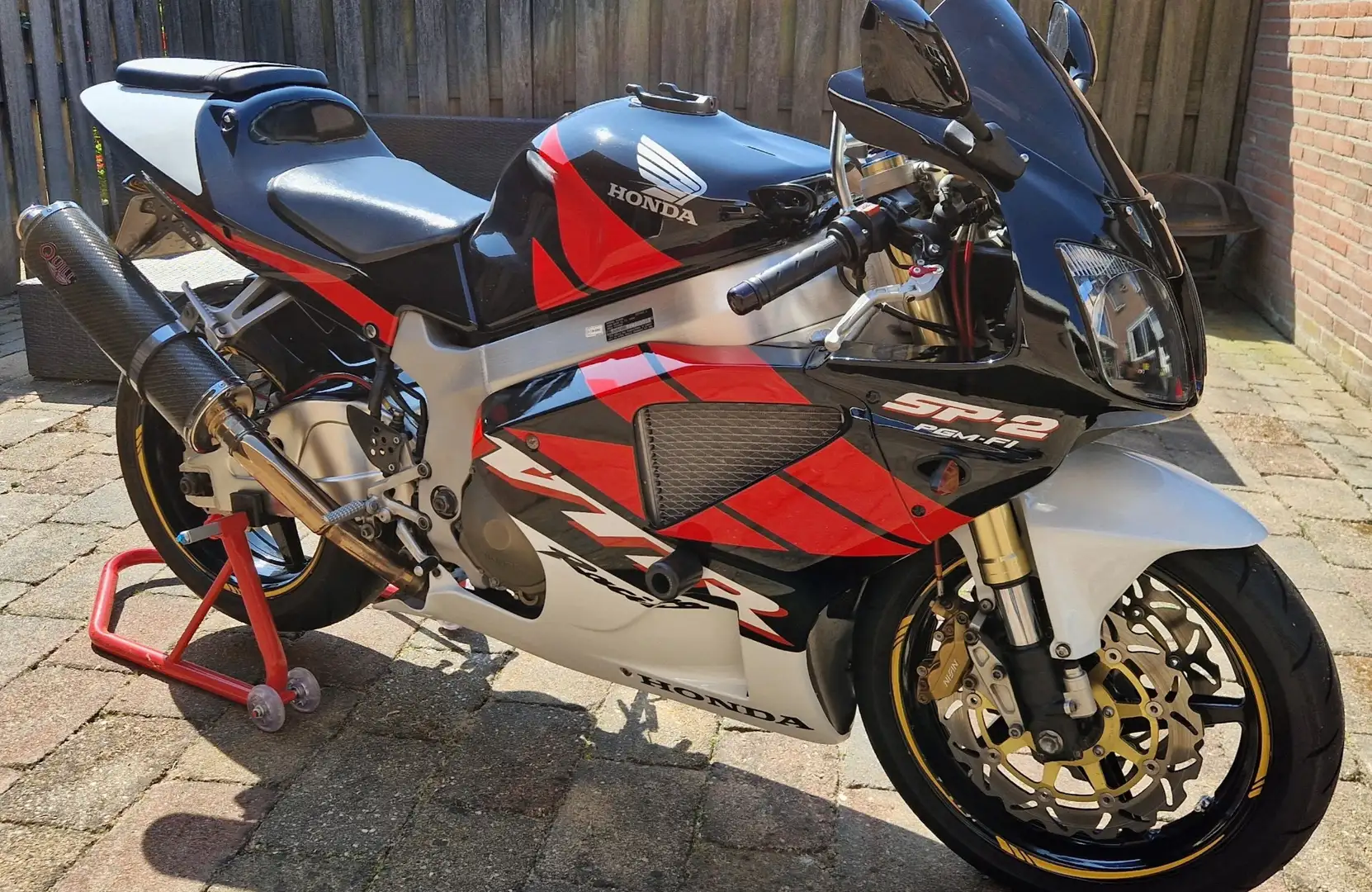 Honda VTR 1000 SP2 Zwart - 2