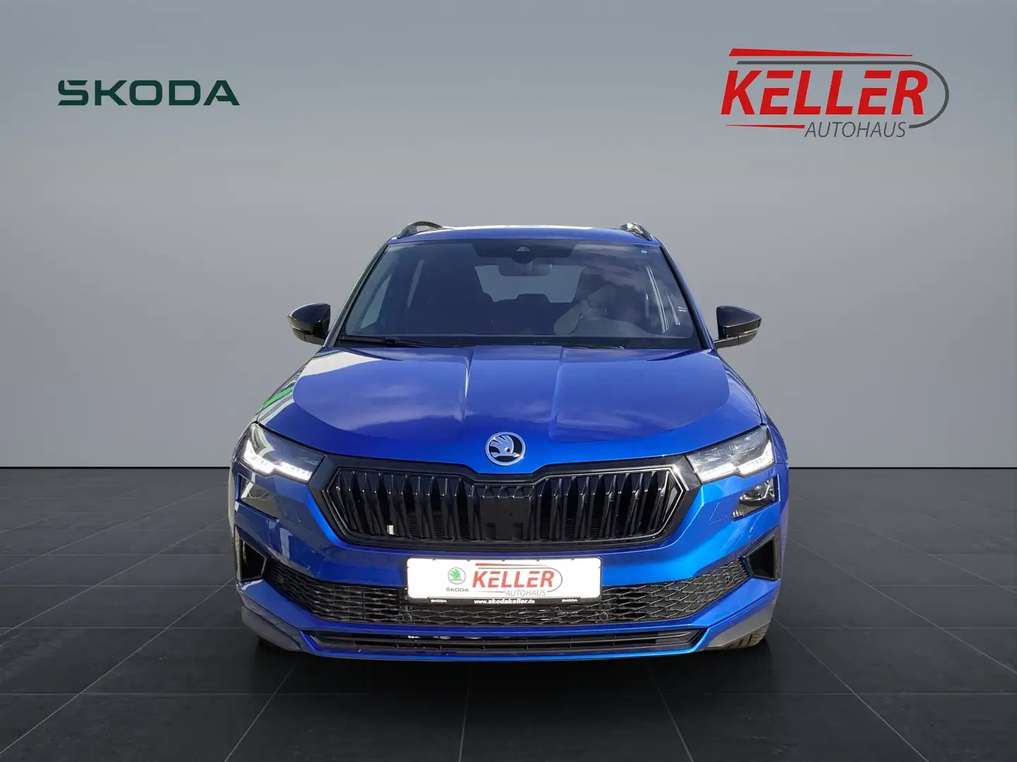 Skoda Karoq Karoq Sportline 1,5 TSI 110 kW 7-Gang automat. Azul - 2