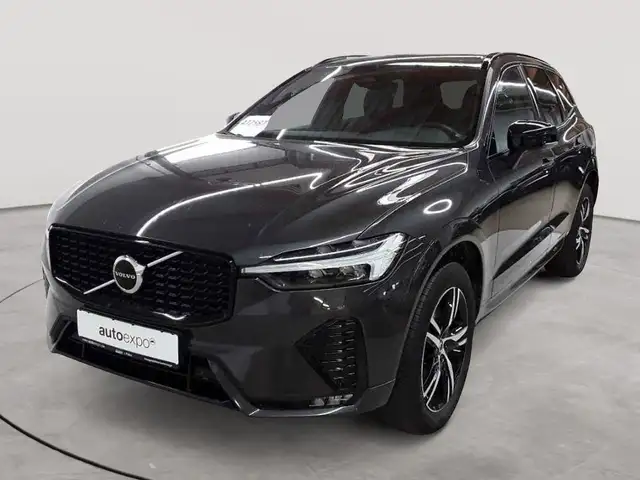 Volvo XC60 view 2