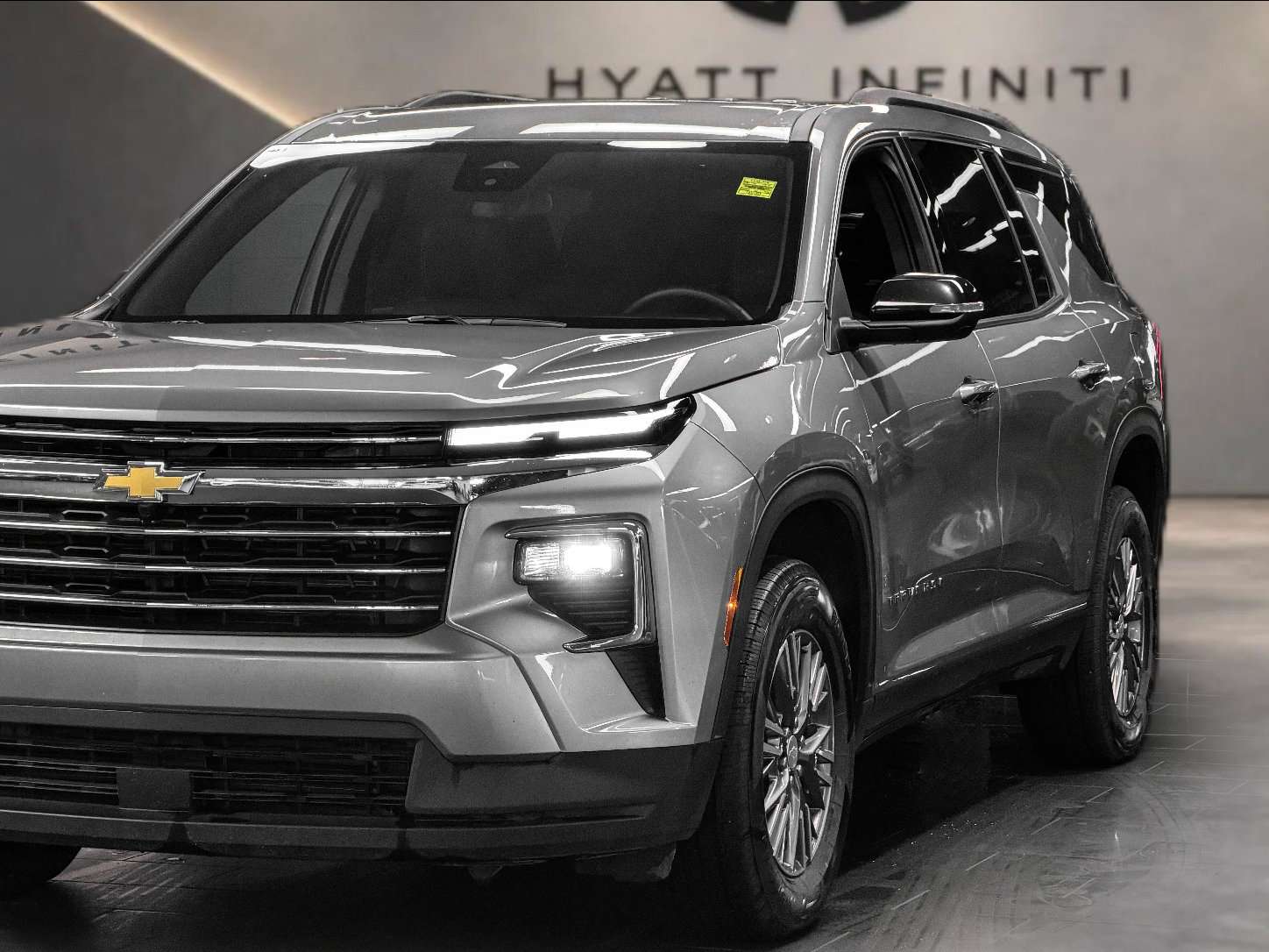 2026 Chevrolet Traverse LT | Captain Seats | Wirelss Charger — снимка 3