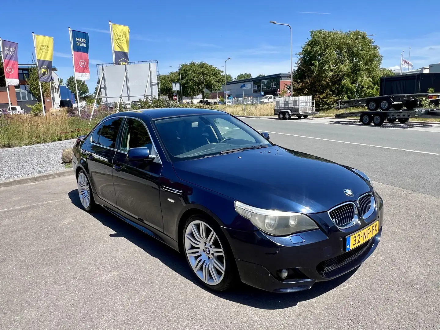 BMW 520 M5 PAKKET/6-BAK/XENON/SPORTLEDER/XENON/NAVI - 2