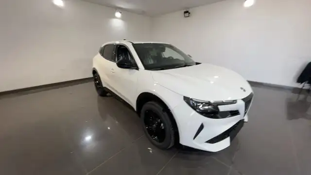 2026 Alfa Romeo Junior in White for sale