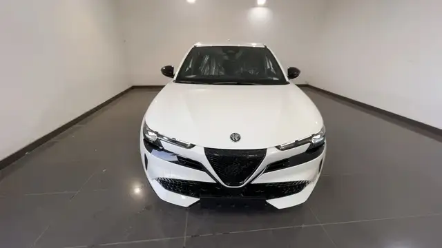 Alfa Romeo Junior view 8
