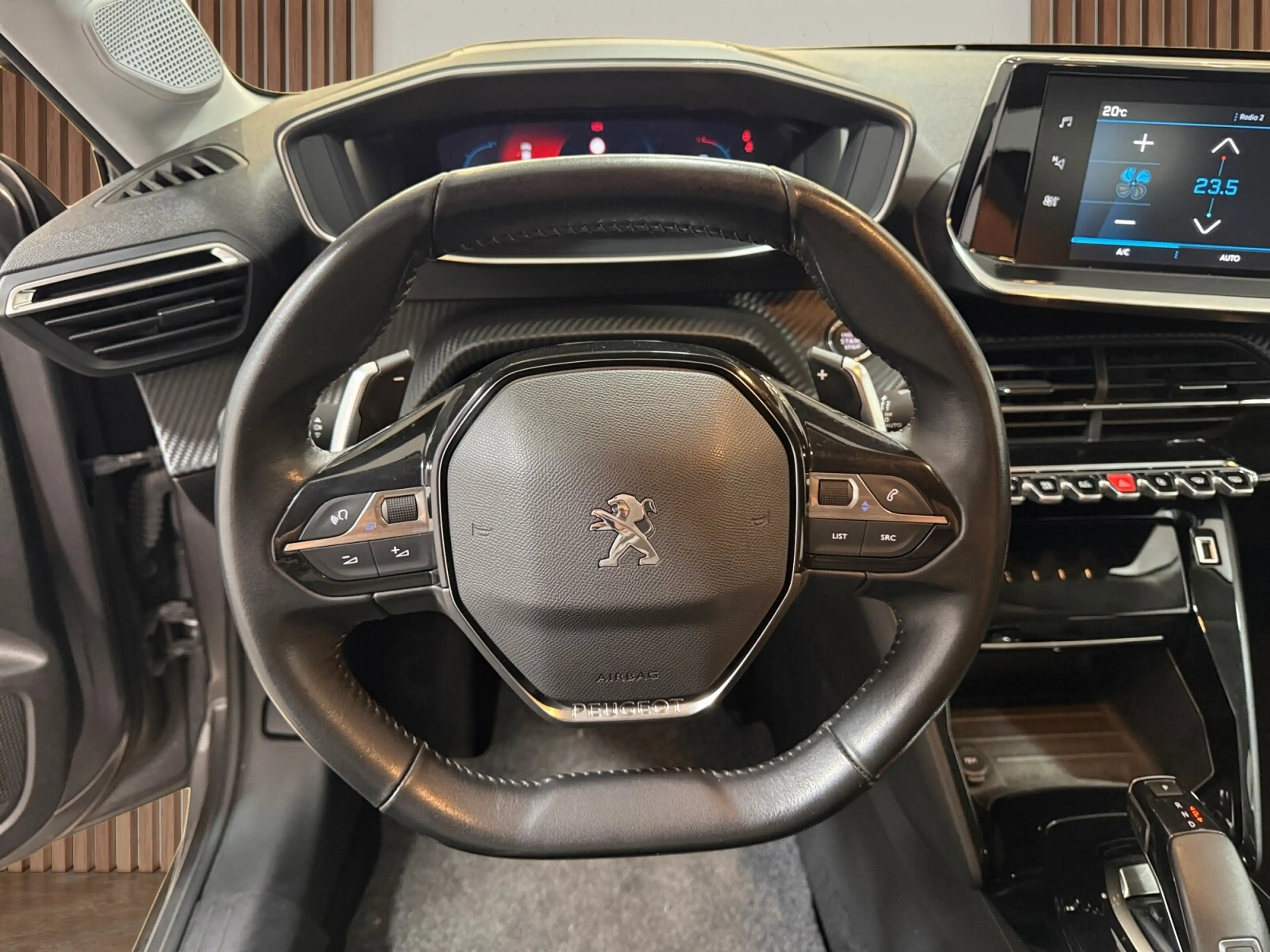 Peugeot 208 Allure 1.2 PureTech Aut. ** — photo 15