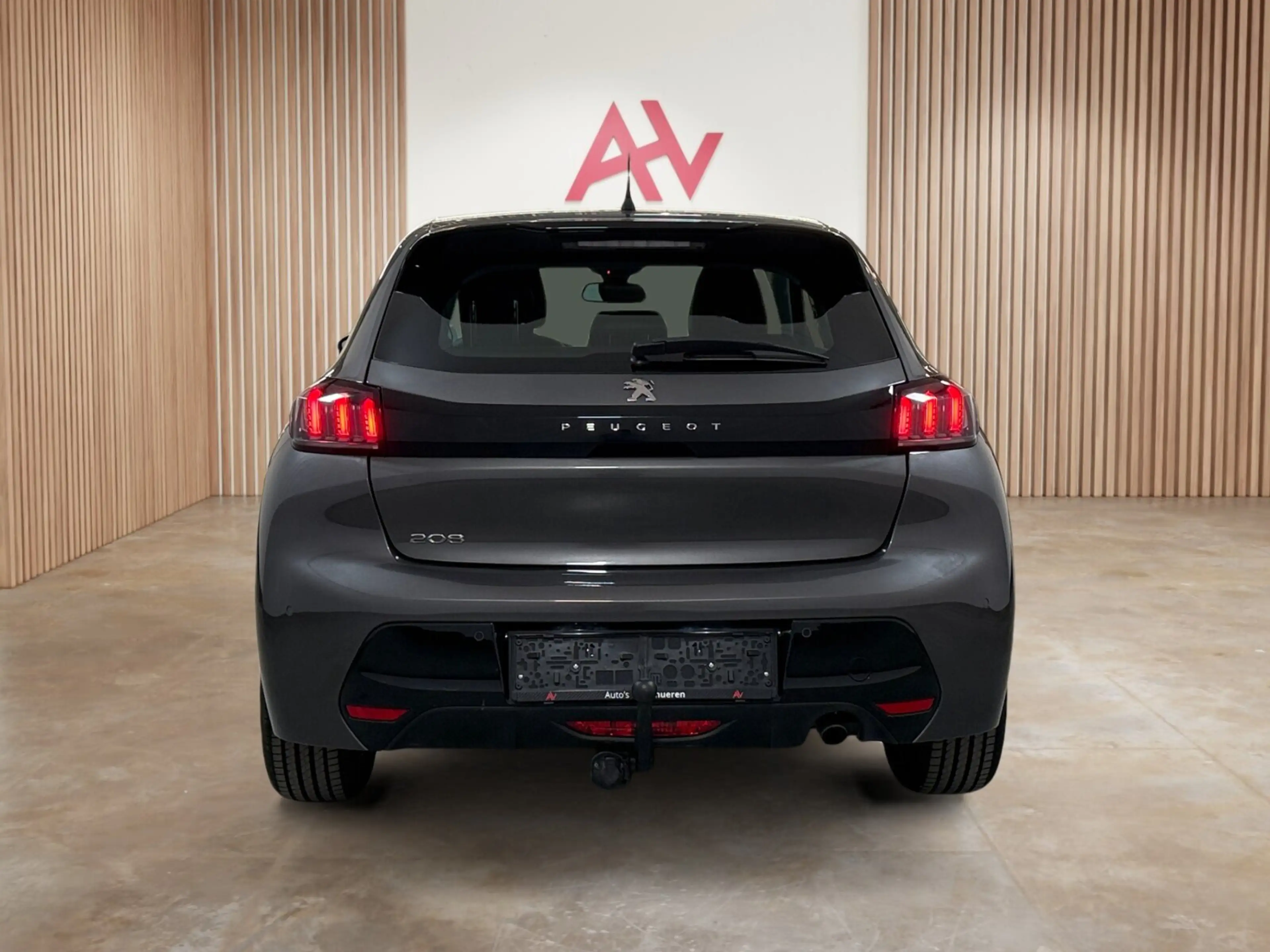 Peugeot 208 Allure 1.2 PureTech Aut. ** — photo 8
