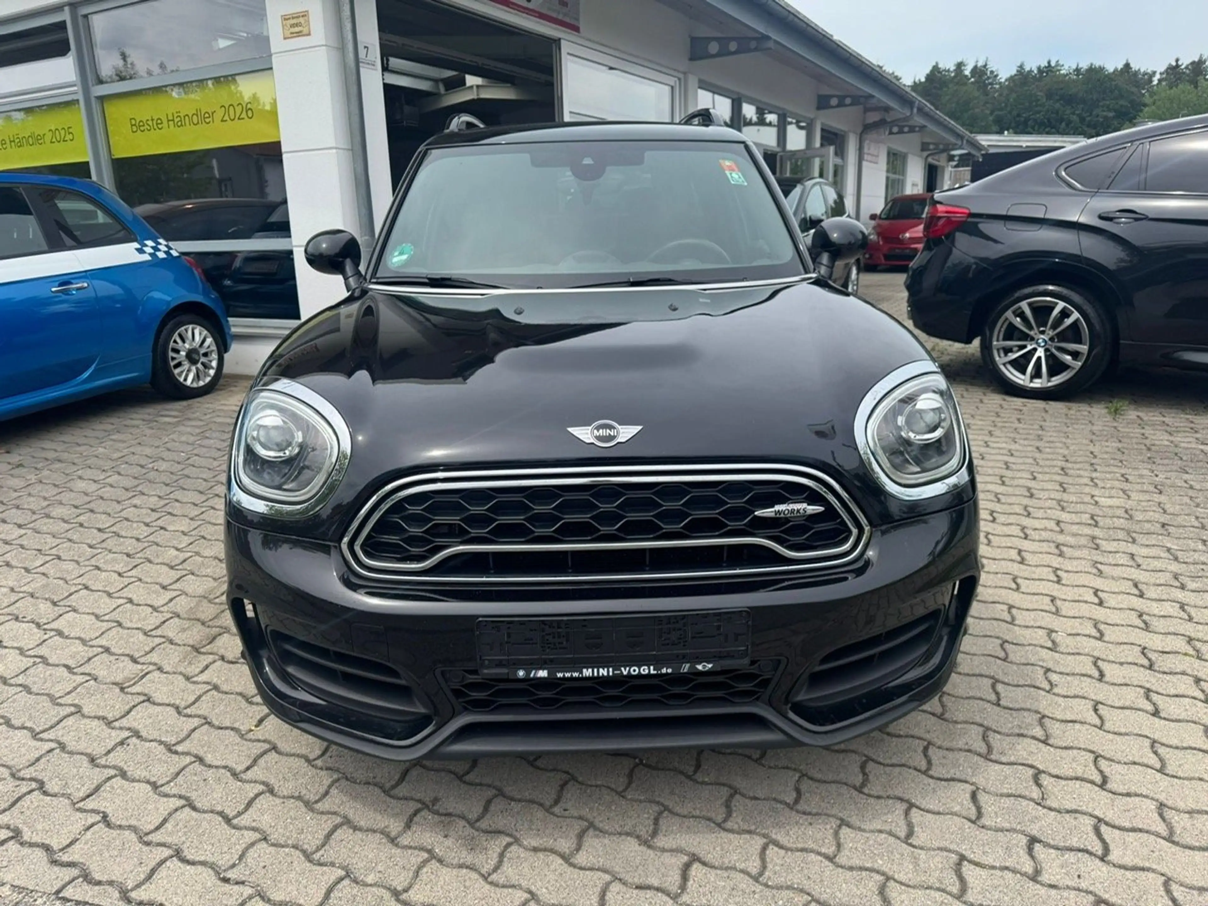 MINI John Cooper Works Countryman John Cooper Works All4 — photo 2