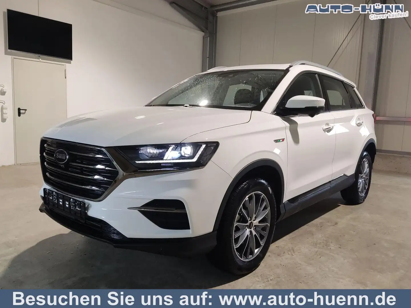 SWM G01 A 1.5T Automatik 133 PS Navi-AppleCarPlay-Andro... Weiß - 1