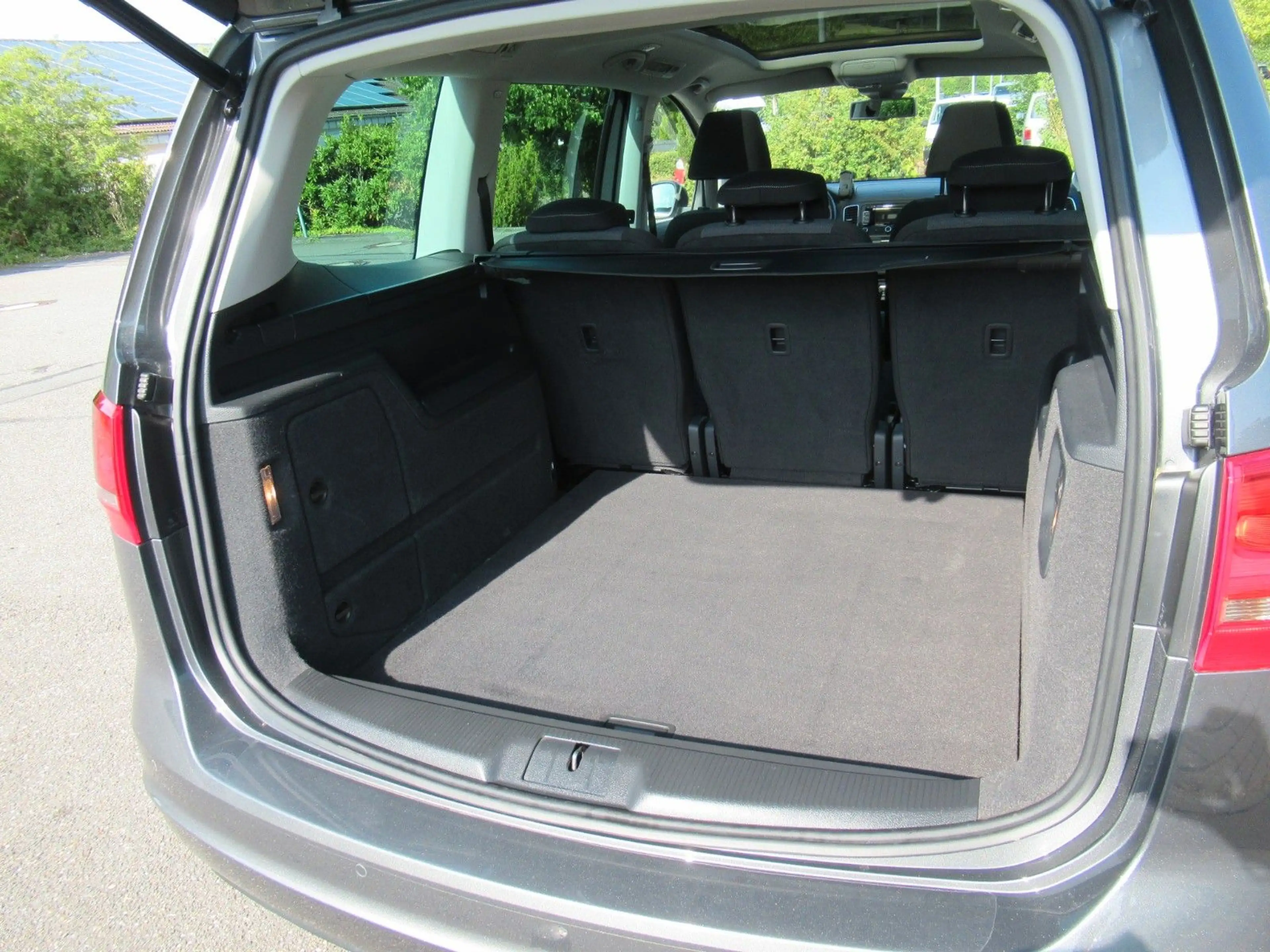 Volkswagen Sharan Style 2xel. Schiebet*schwenkbAHK*el.Heckk — photo 7