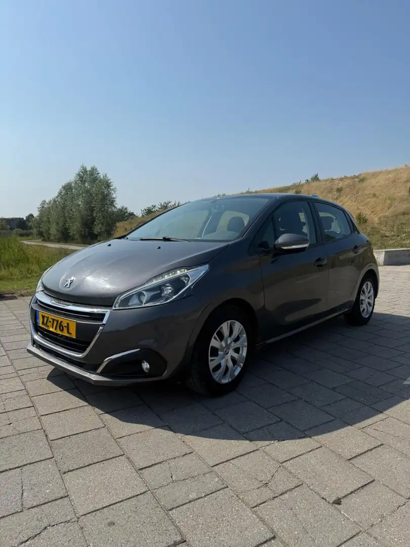 Peugeot 208 1.2 PureTech Blue Lease Active Grijs - 1