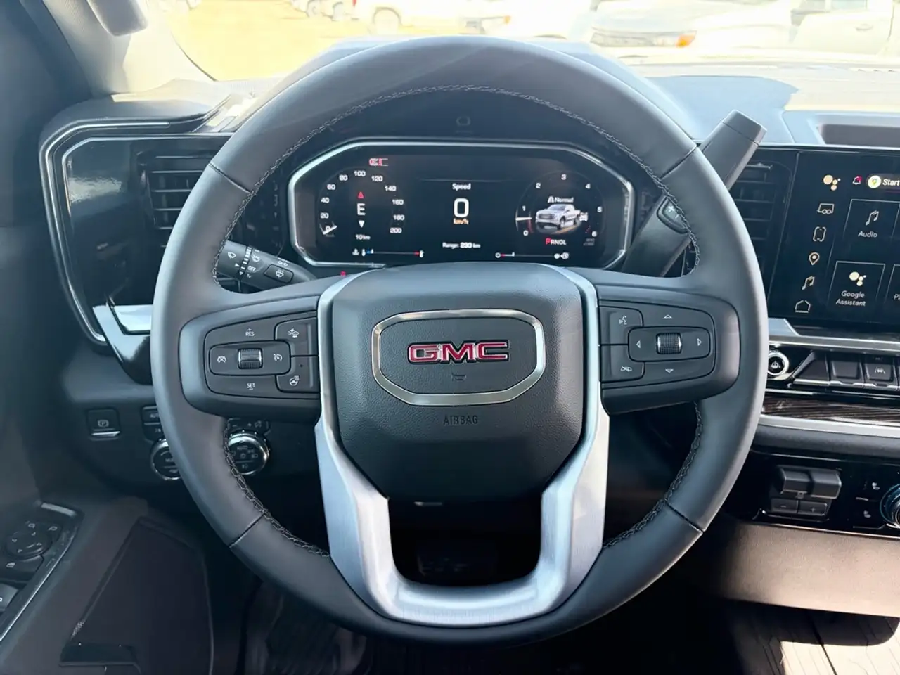 GMC Sierra 1500 photo GMC Sierra 1500