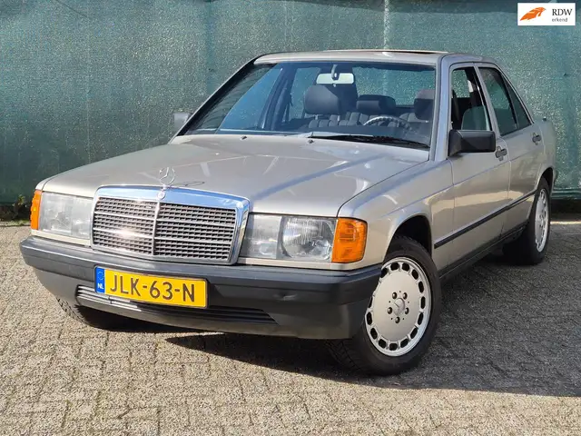 Mercedes-Benz 190 2.0 E AUT. *91.000KM* 1985