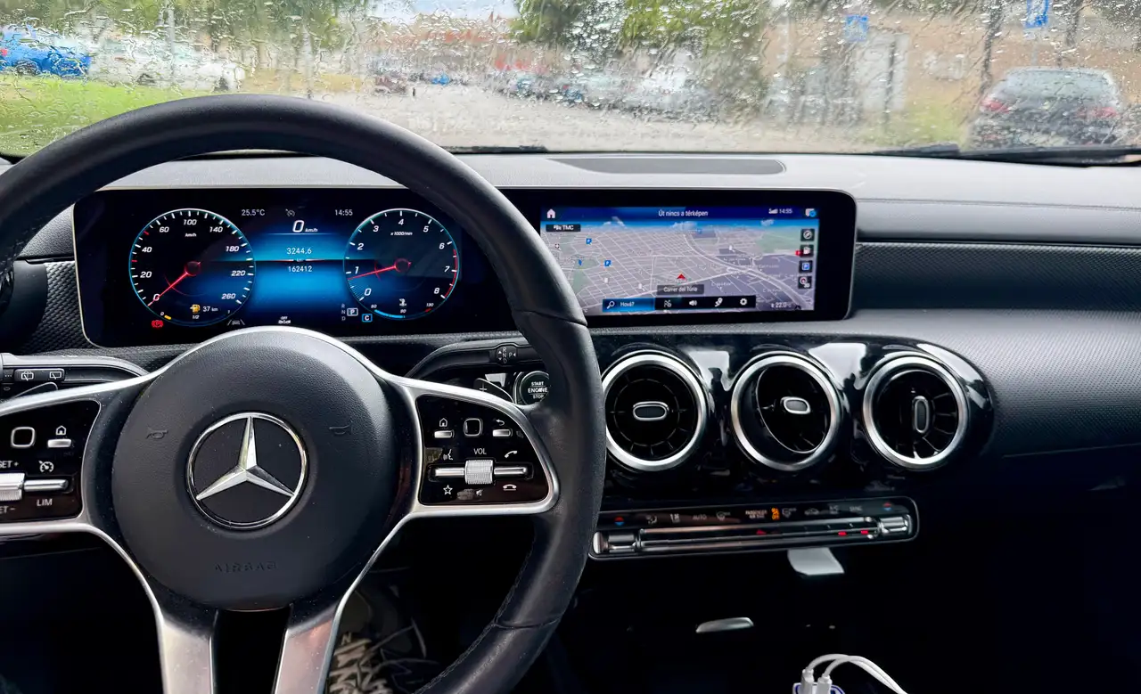 Mercedes-Benz CLA 200 CLA Shooting Brake 200 7G-DCT, foto 3