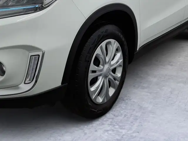 Suzuki Vitara view 6