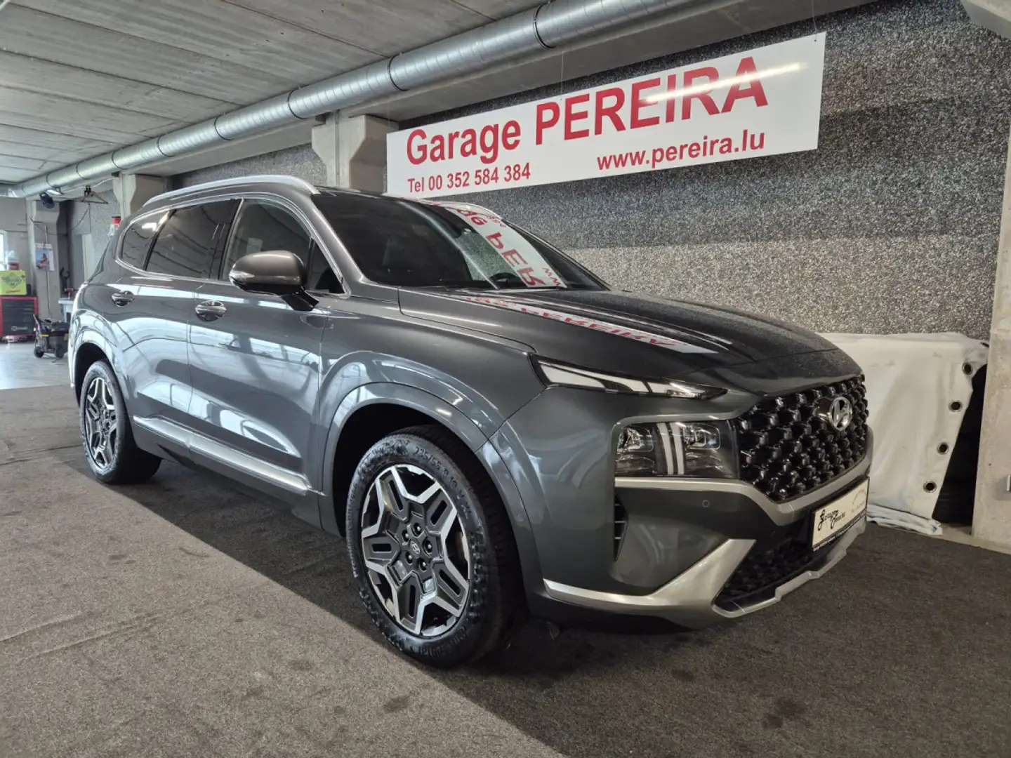 Hyundai SANTA FE Hybrid  7 SITZE Garantie 7 Year HEAD UP KRELL PANO Gris - 2