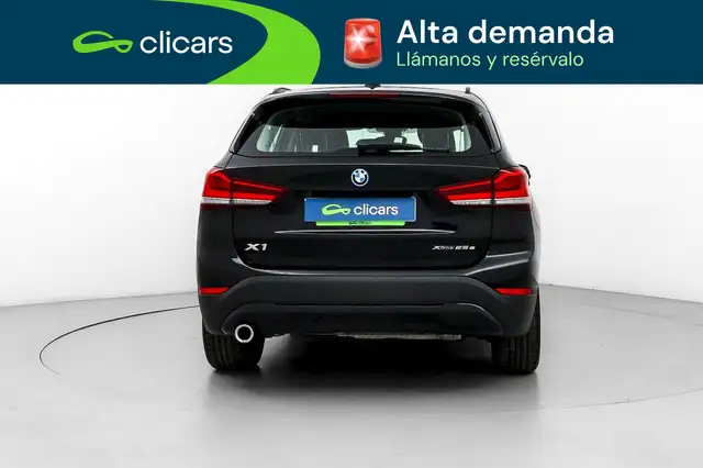 BMW X1 view 4