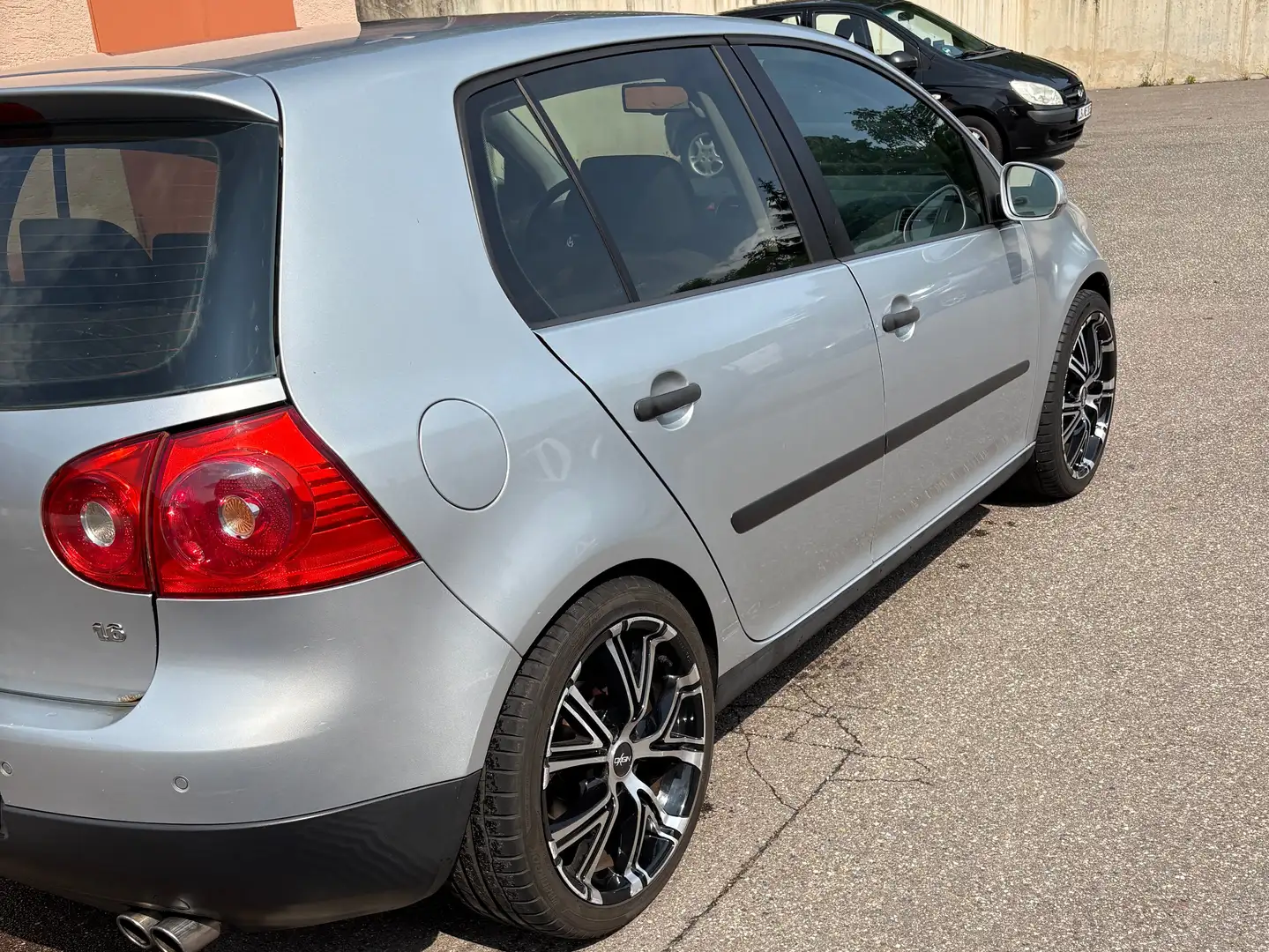 Volkswagen Golf Golf V - 1