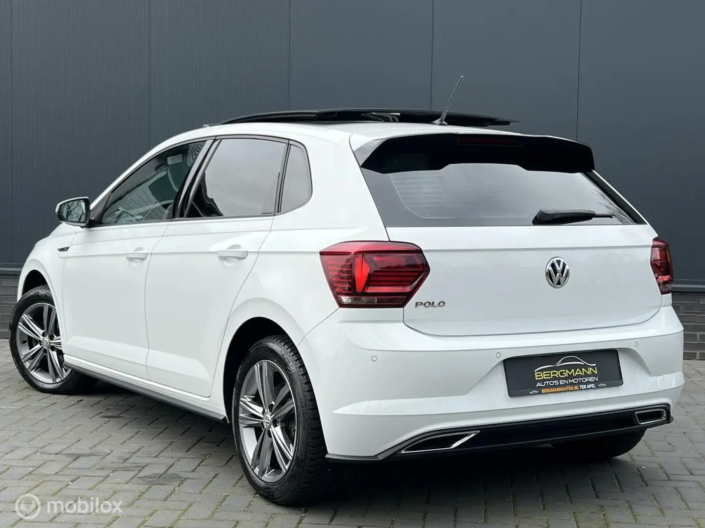 Volkswagen Polo 1.0 TSI R-line/Highline|pano|virtual|LED White - 2
