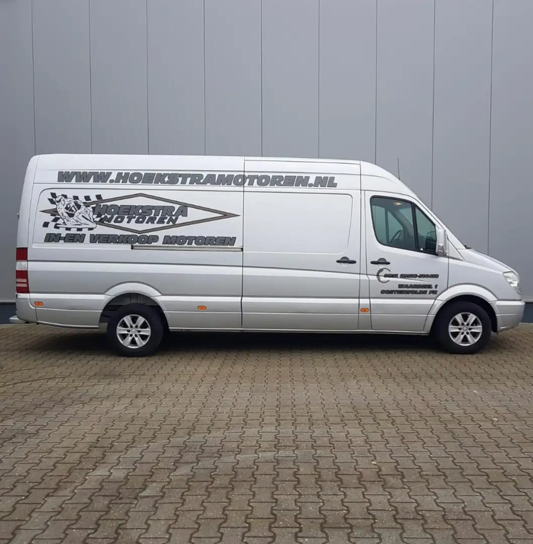 Mercedes-Benz Sprinter 318 CDI 3.0D V6 235PK Zilver - 1