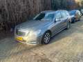 Mercedes-Benz E 220 Bns Cl. Av.g BIEDEN Grijs - thumbnail 3