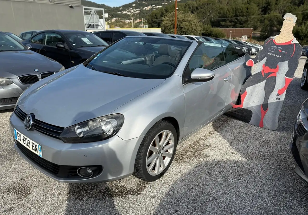 Volkswagen Golf 1.2 TSI 105CH BLUEMOTION TECHNOLOGY