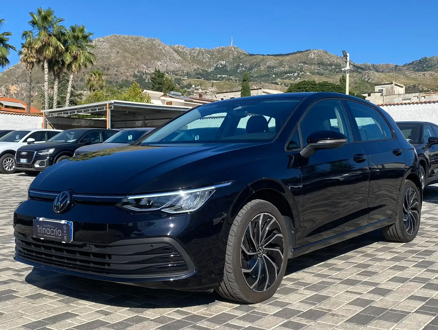 Volkswagen Golf Life 2.0 TDI 116CV DSG Nero - 1