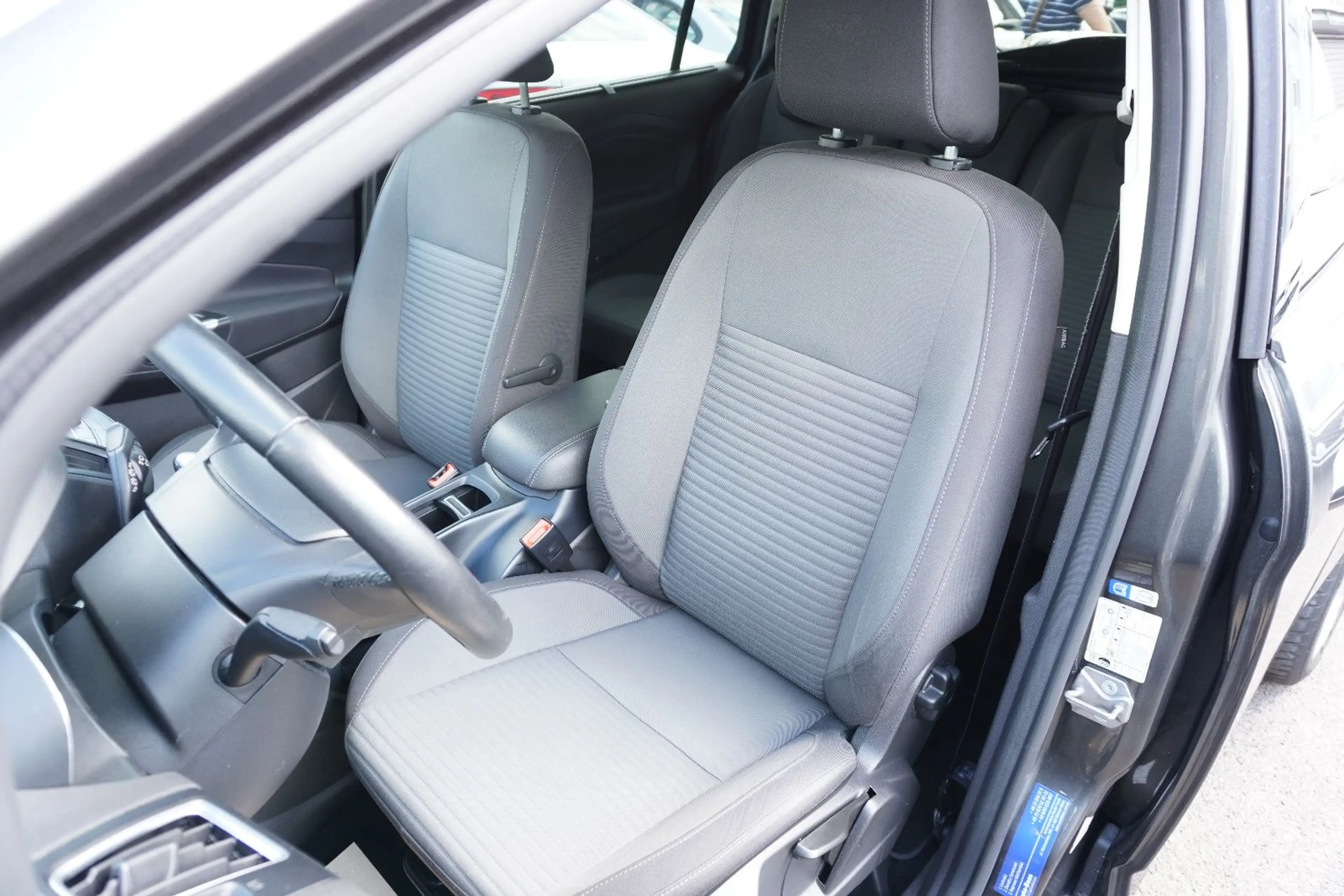 Ford Grand C-Max Grand C-MAX Titanium*Autom.*Navi*Xenon*GARANTIE* — photo 15