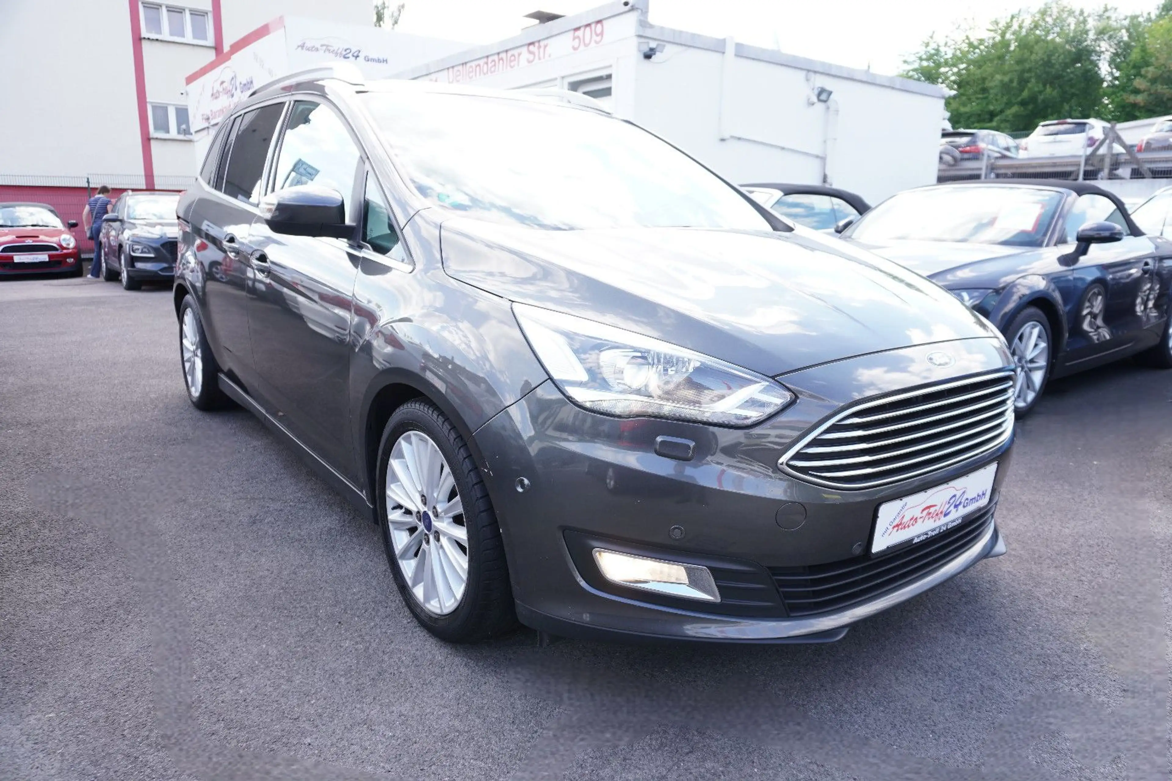 Ford Grand C-Max Grand C-MAX Titanium*Autom.*Navi*Xenon*GARANTIE* — photo 10