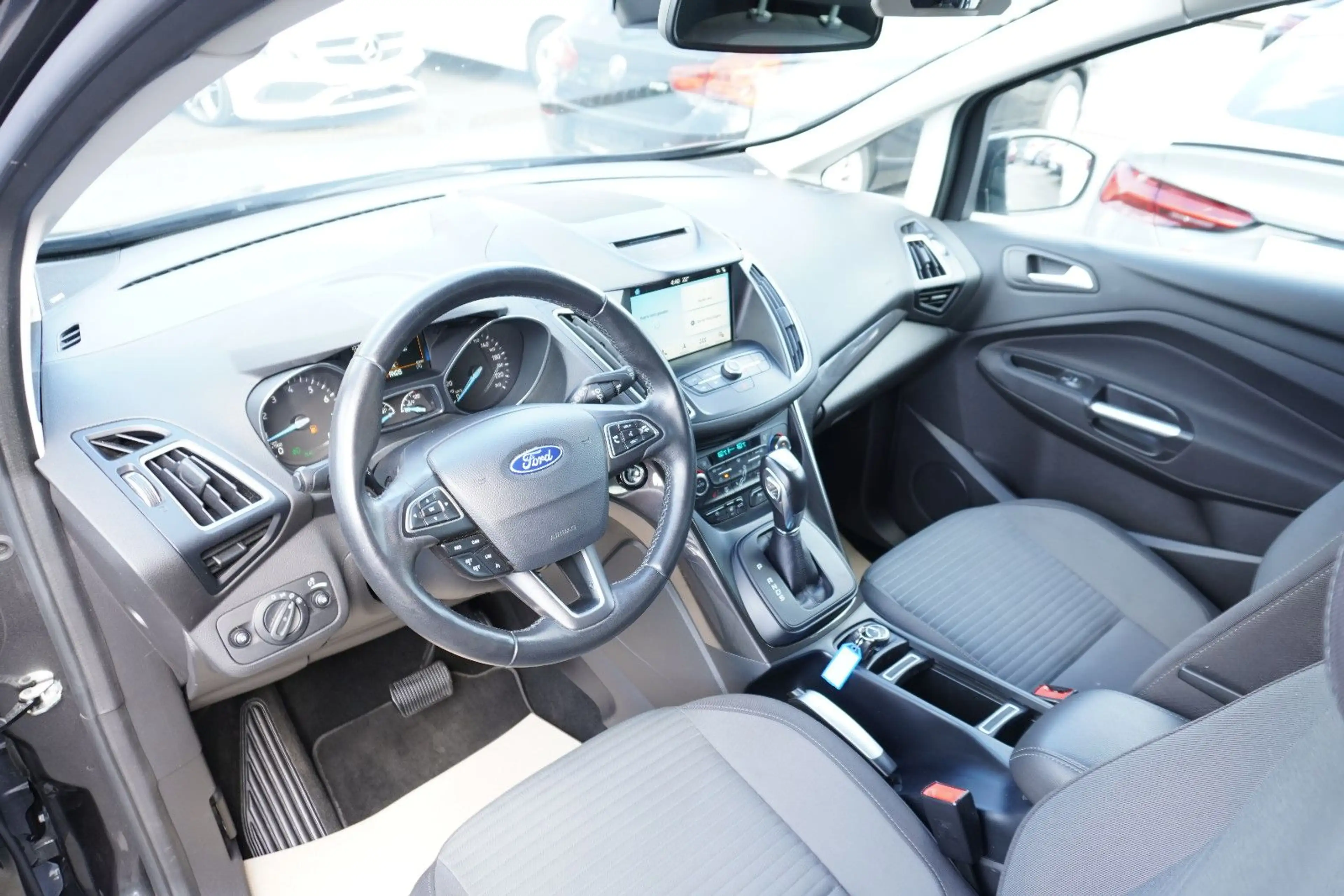 Ford Grand C-Max Grand C-MAX Titanium*Autom.*Navi*Xenon*GARANTIE* — photo 14