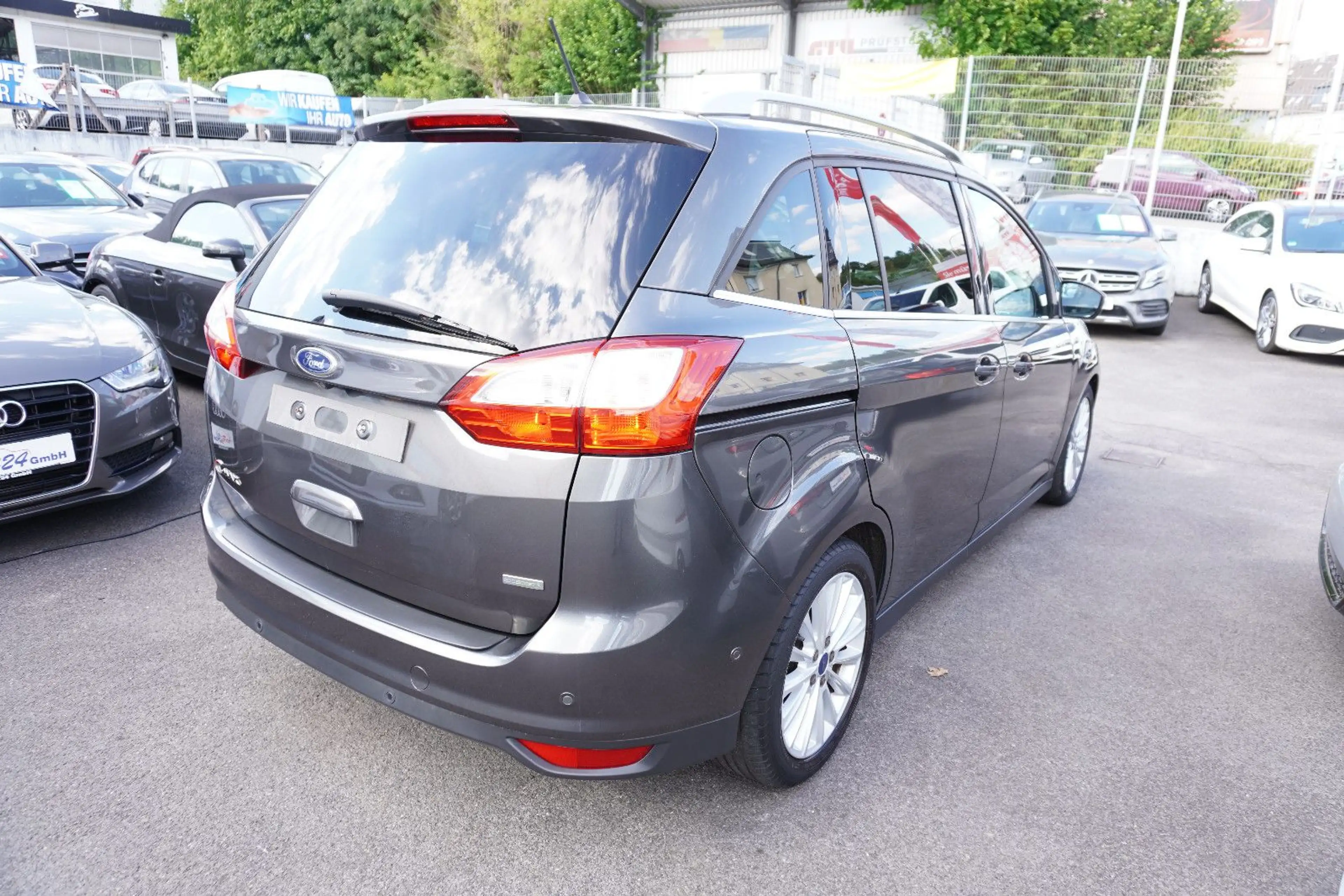 Ford Grand C-Max Grand C-MAX Titanium*Autom.*Navi*Xenon*GARANTIE* — photo 7