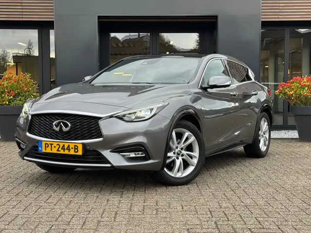 Infiniti Q30 1.6t 115kW Luxe