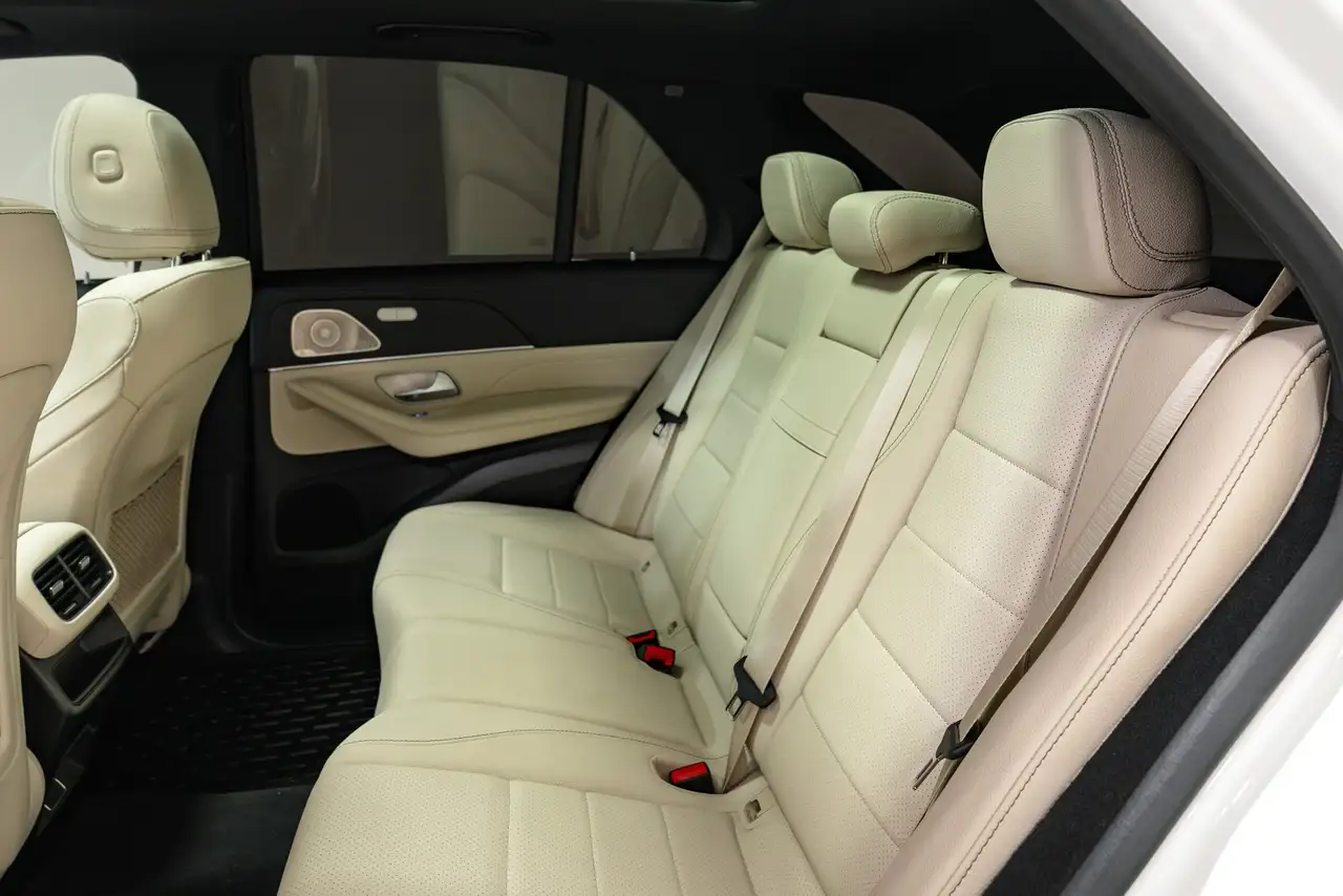 Mercedes-Benz GLE снимка Mercedes-Benz GLE
