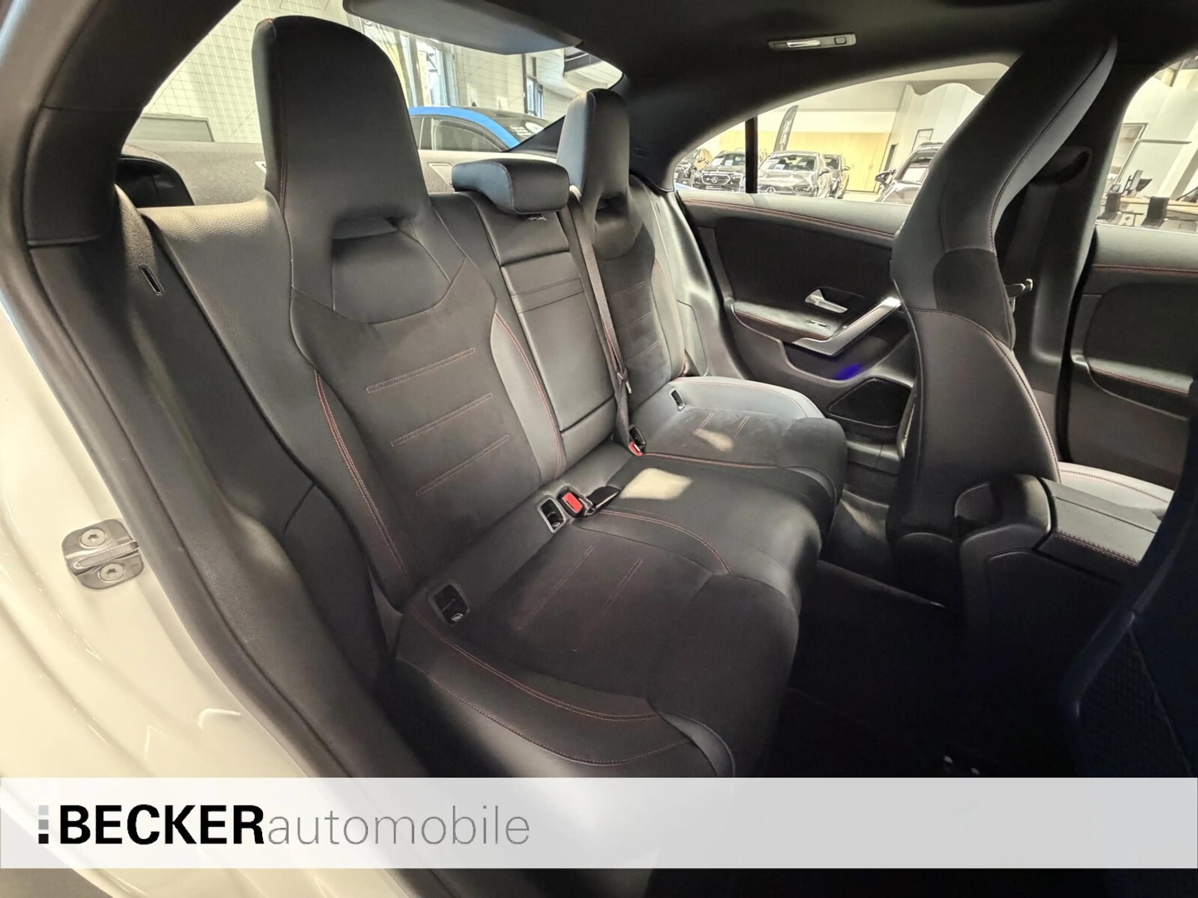 Mercedes-Benz CLA 250 CLA 250 e Coupè AMG PANO 360° AHK FAHRASSISTENZ — photo 14