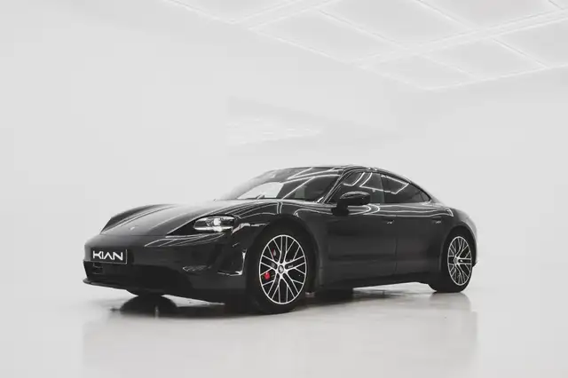 Porsche Taycan 4S