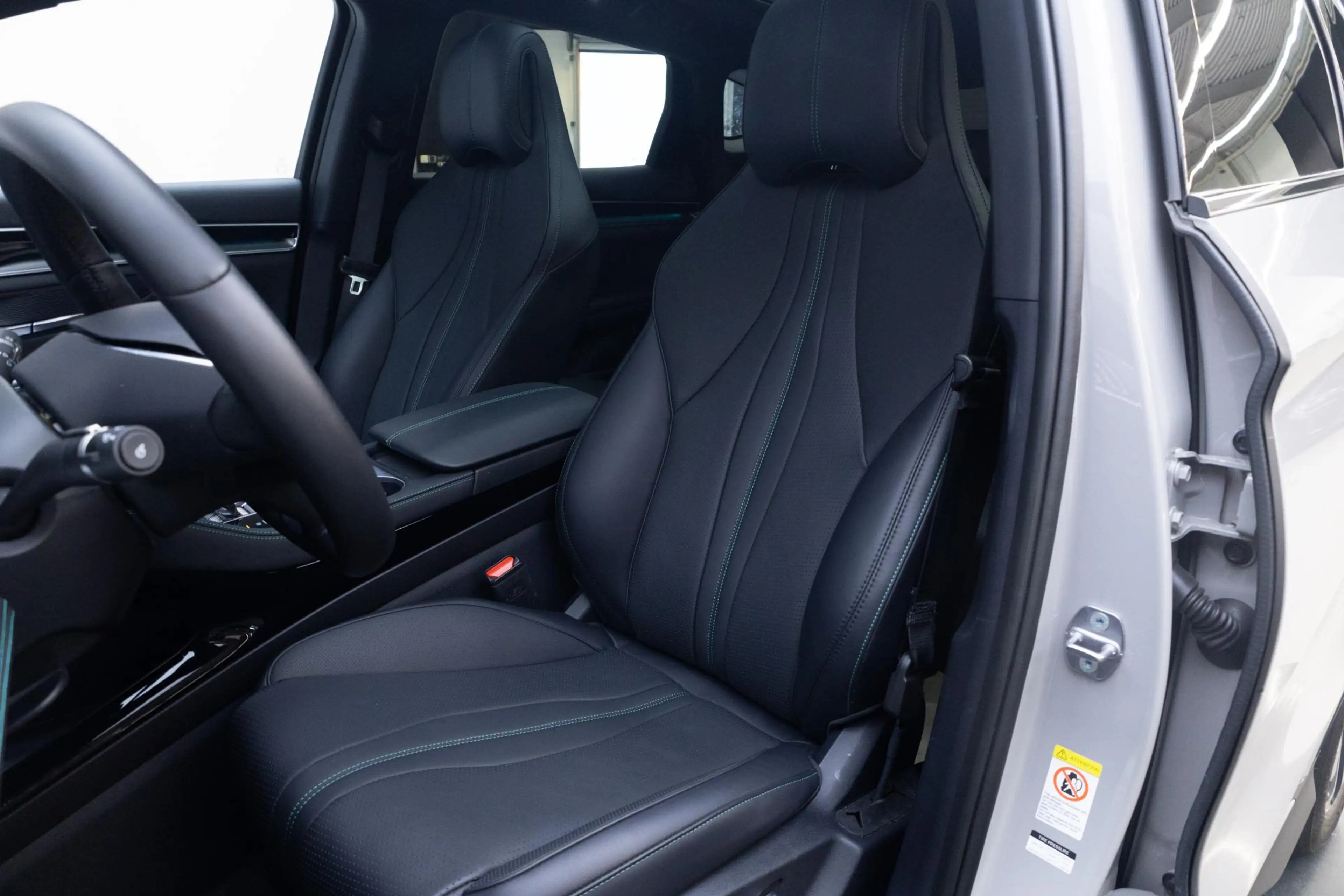 BYD Seal U 1.5 DM-i FWD Comfort | 26,6 kWh | 125km WLTP | — photo 5
