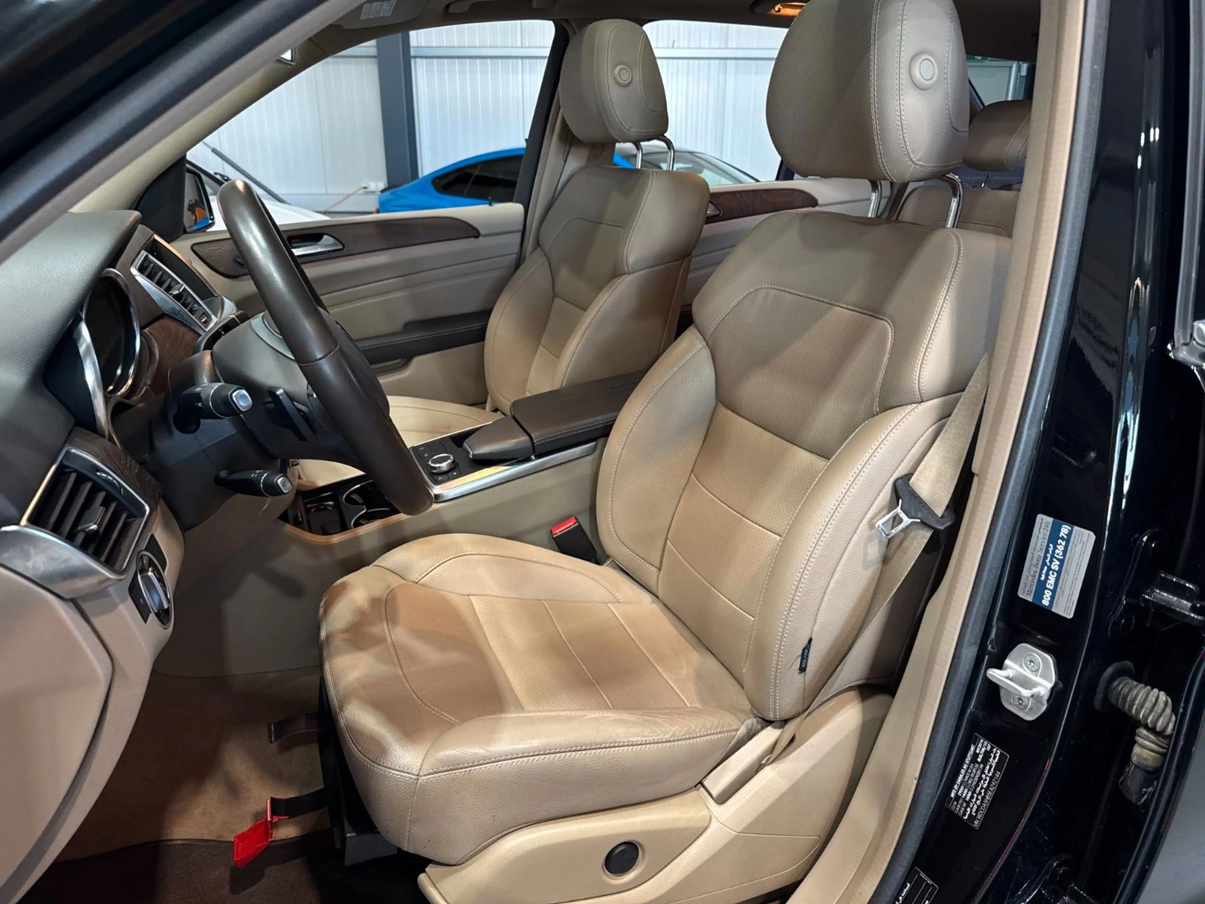 Mercedes-Benz ML 350 BlueEfficiency/PANO/360GRAD/NAVI/ — photo 8