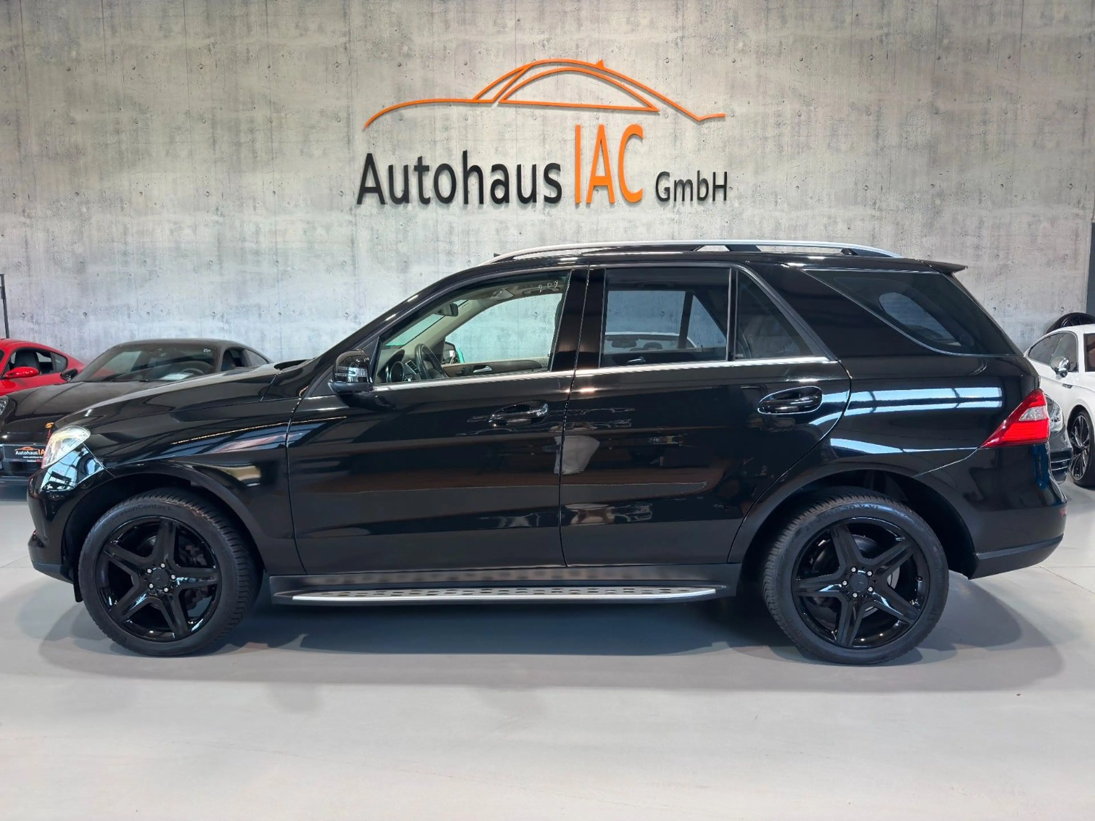 Mercedes-Benz ML 350 BlueEfficiency/PANO/360GRAD/NAVI/ — photo 6