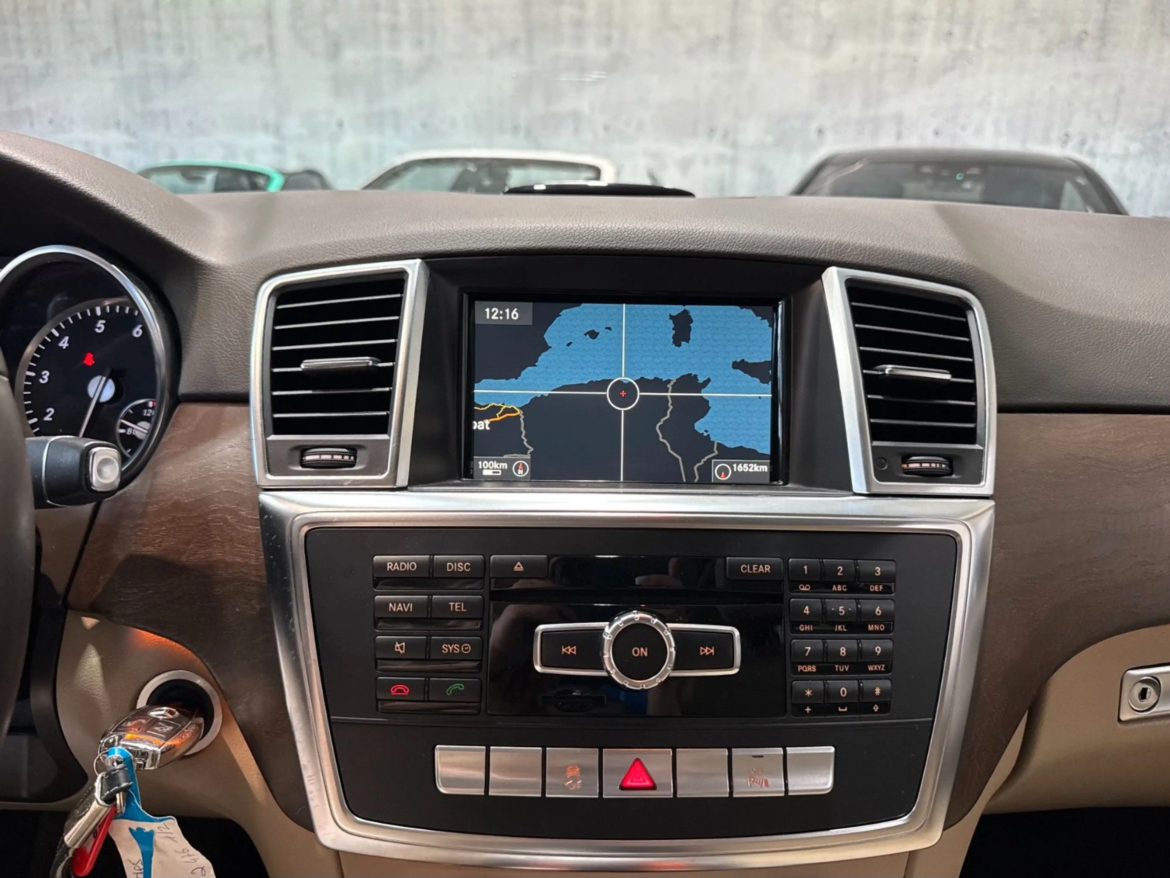 Mercedes-Benz ML 350 BlueEfficiency/PANO/360GRAD/NAVI/ — photo 11