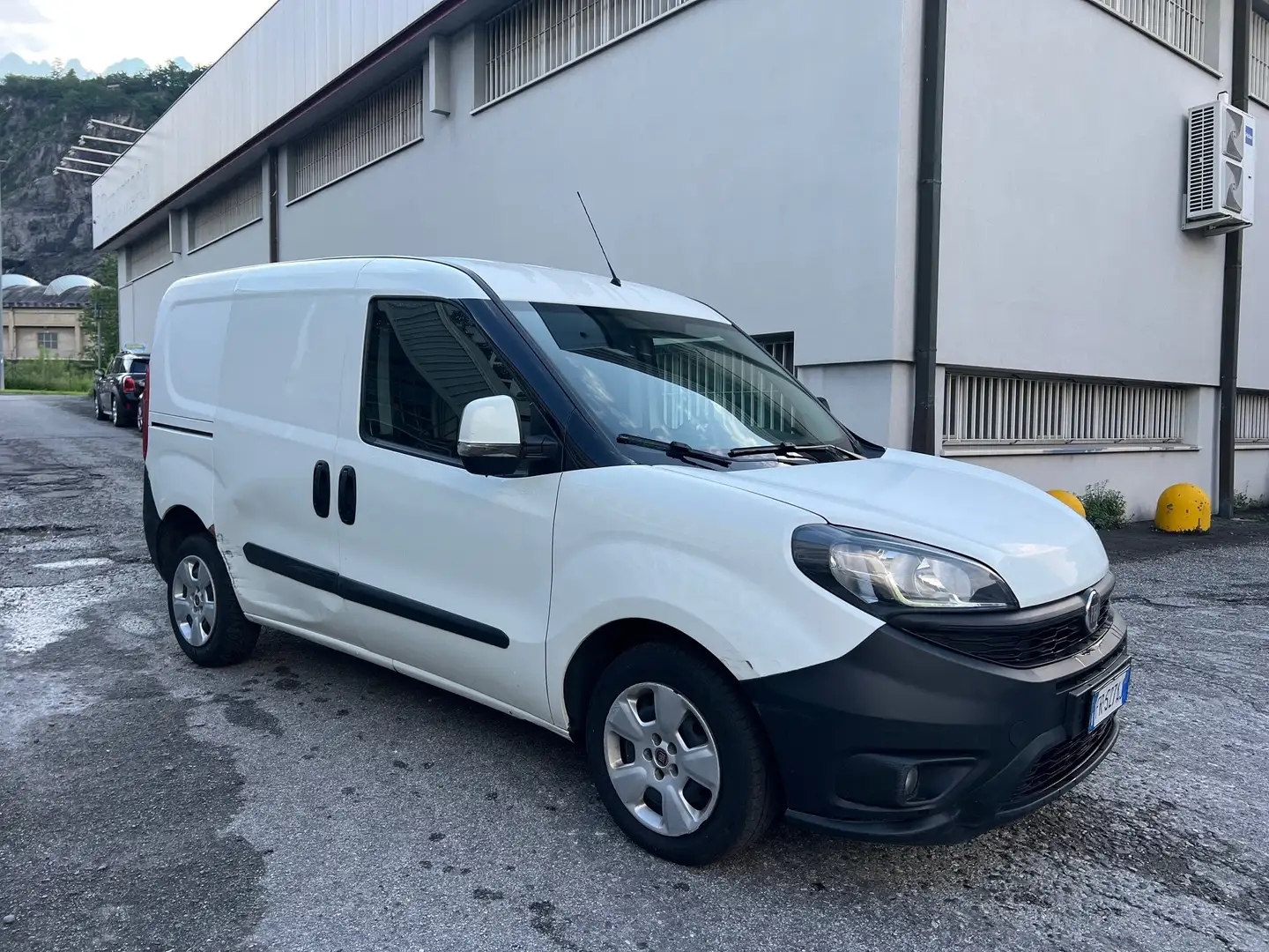 Fiat Doblo Doblo cargo 1.3 mjt SX 95cv 3p. E6 PREZZO PIU' IVA Bianco - 2