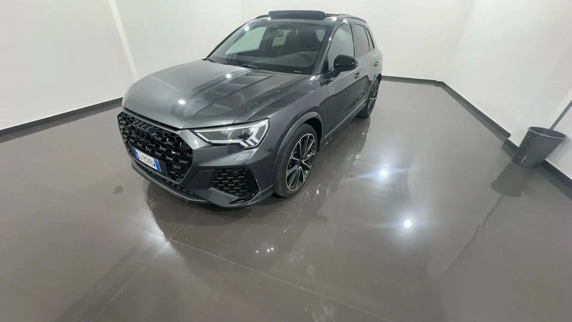 Audi RS Q3 RS Q3 2.5 TFSI quattro 400cv S tronic Gris - 1
