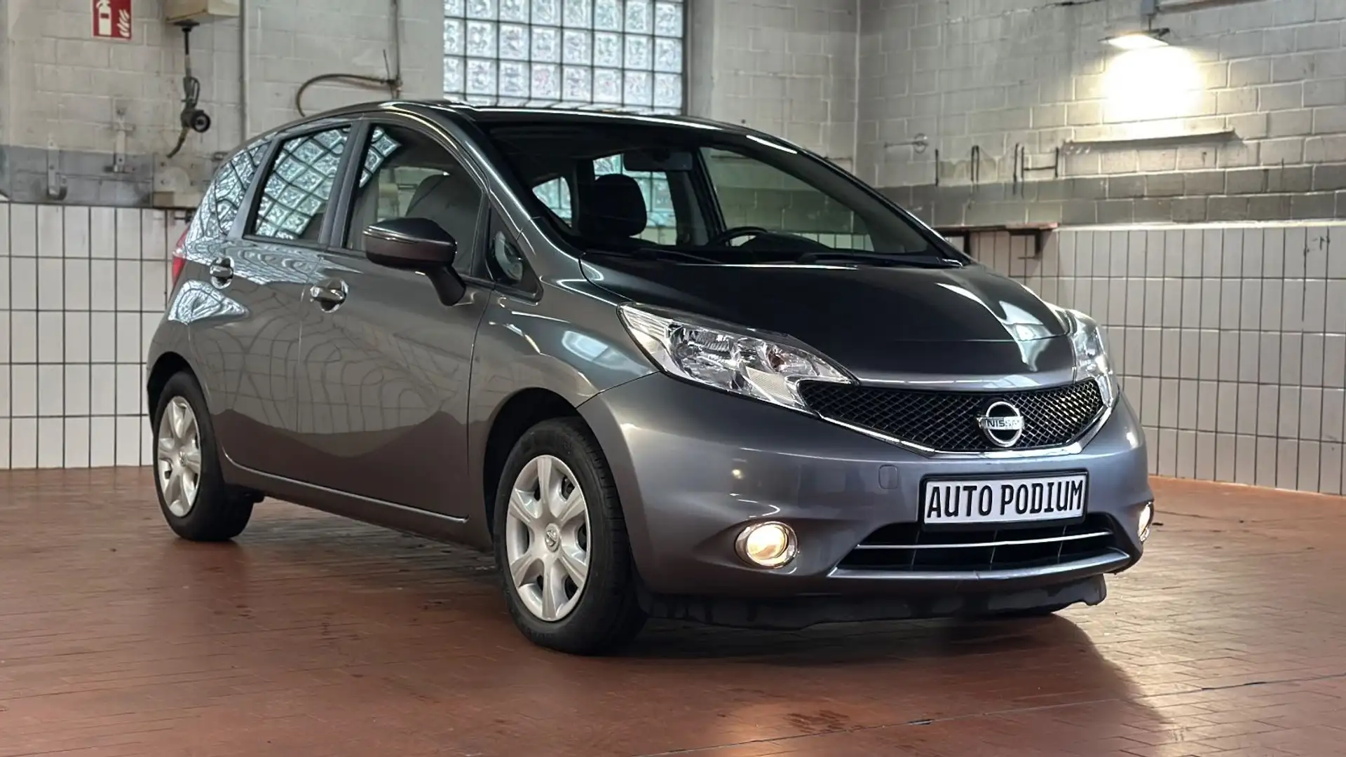 Nissan Note KLIMA Grau - 1